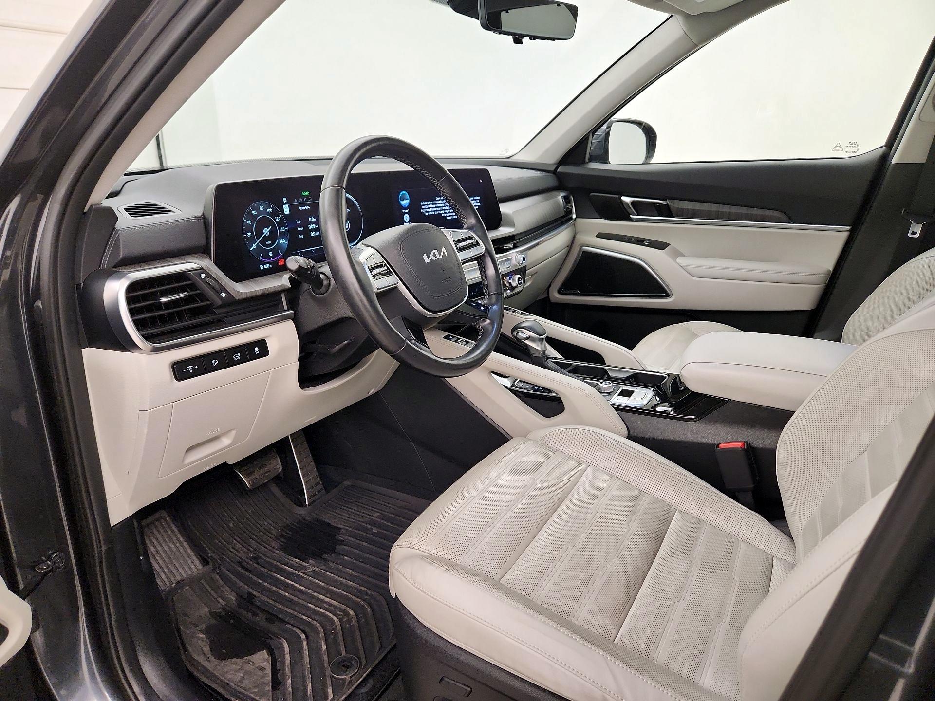 Thumbnail: 2023 Kia Telluride - 11