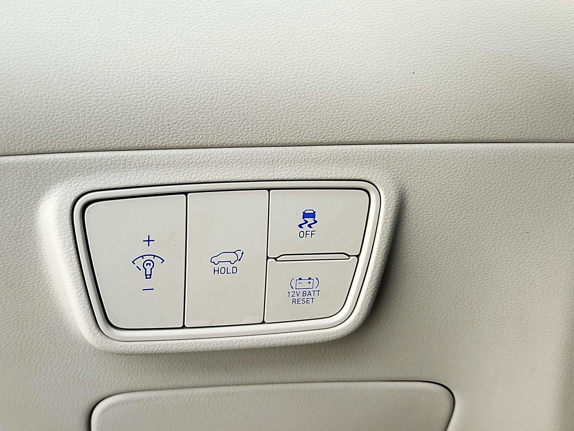 Thumbnail: 2023 Hyundai Tucson - 13