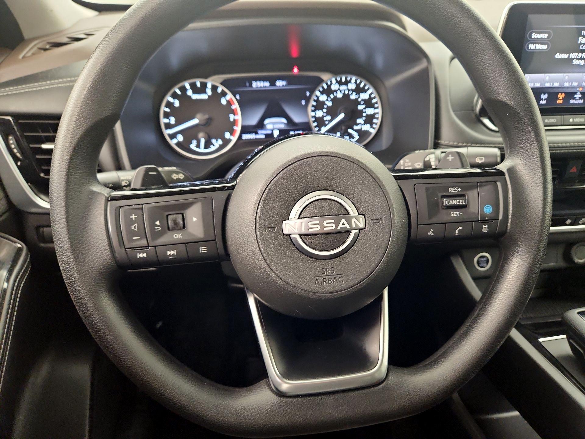 Thumbnail: 2023 Nissan Rogue - 10