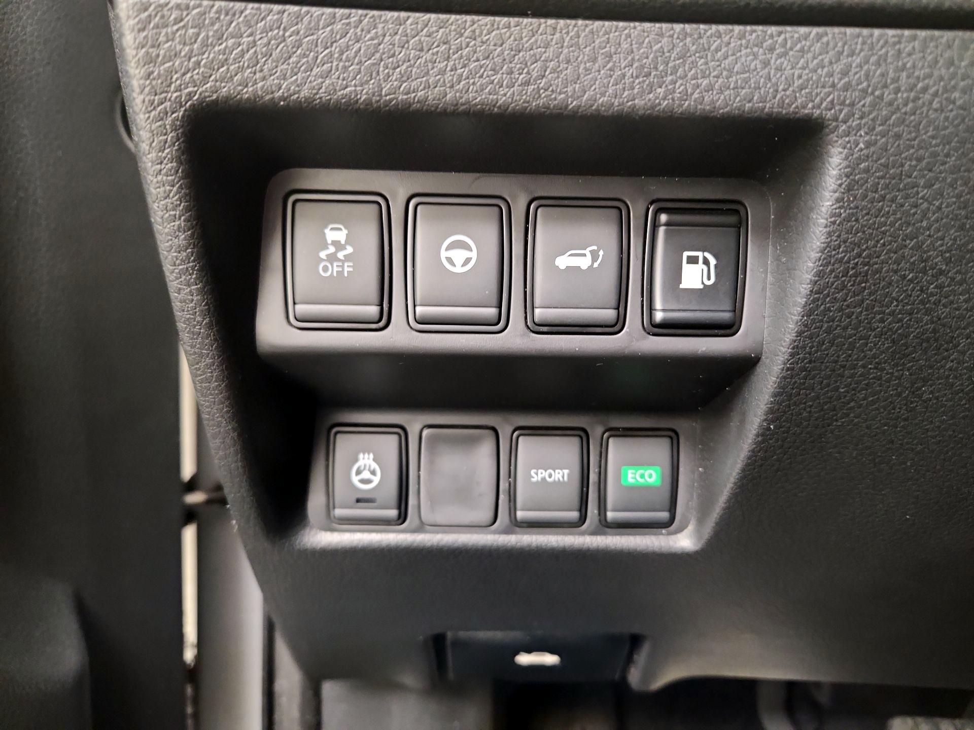 Thumbnail: 2020 Nissan Rogue - 13