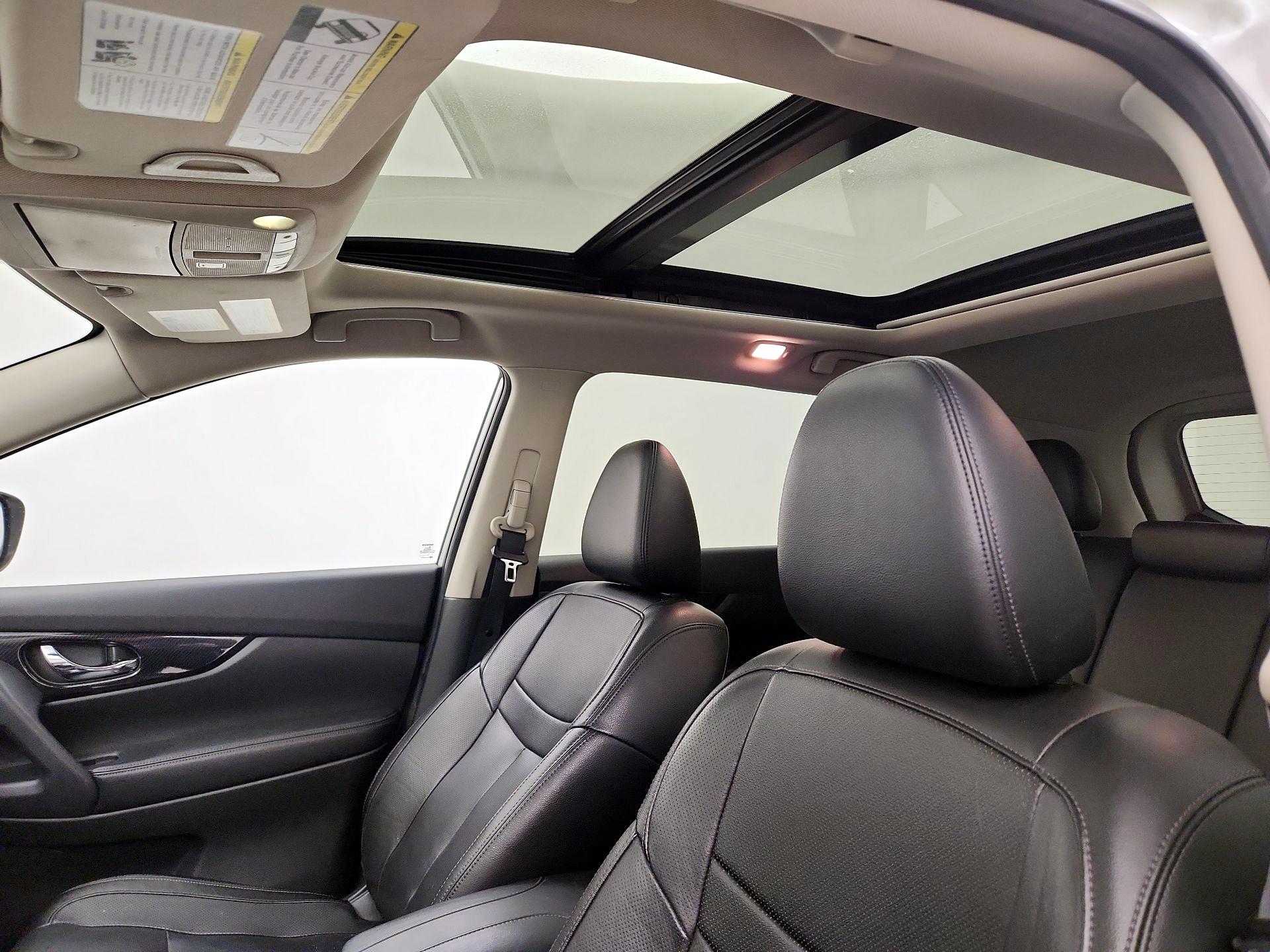 Thumbnail: 2020 Nissan Rogue - 20