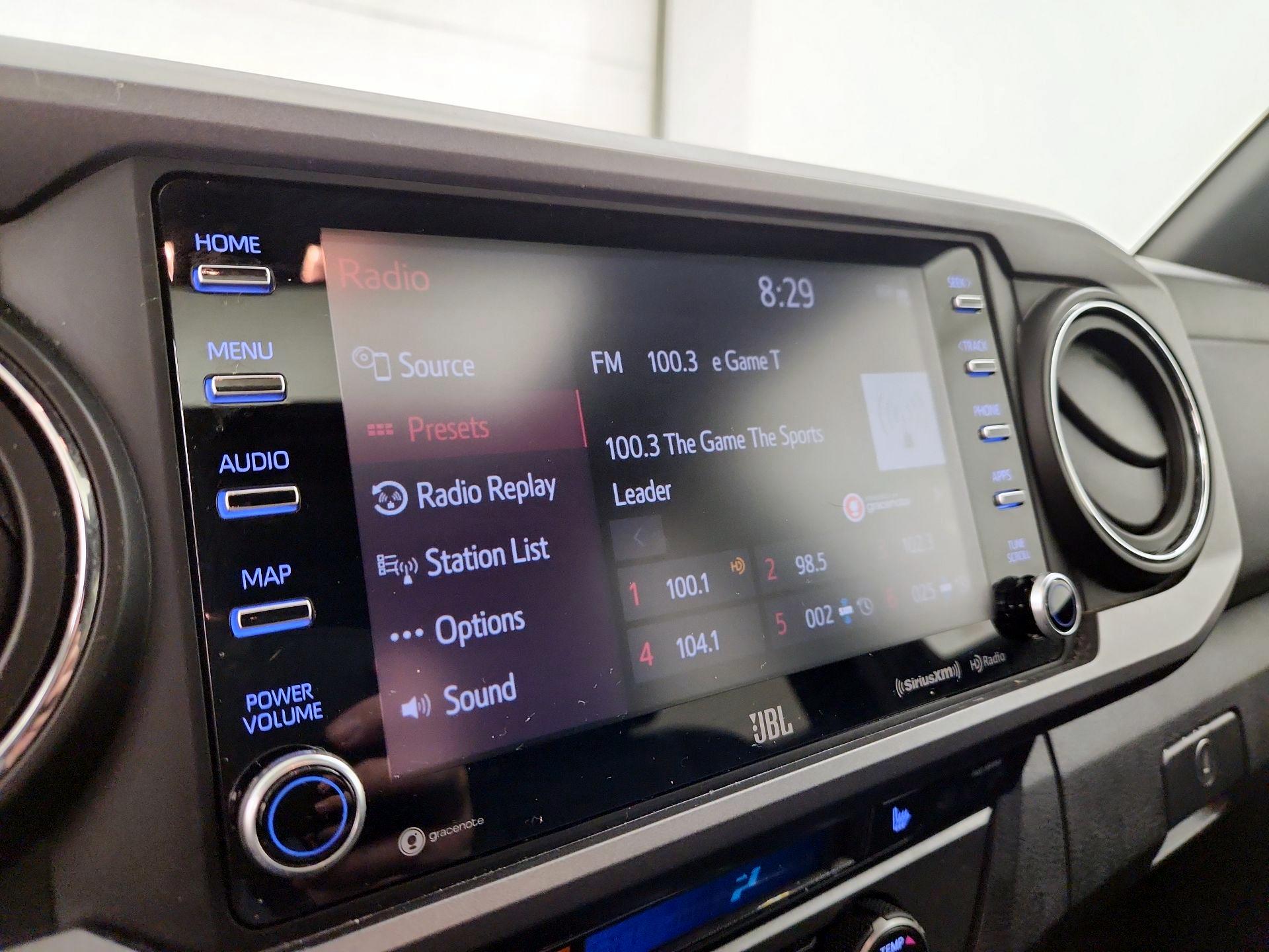 Thumbnail: 2020 Toyota Tacoma - 16