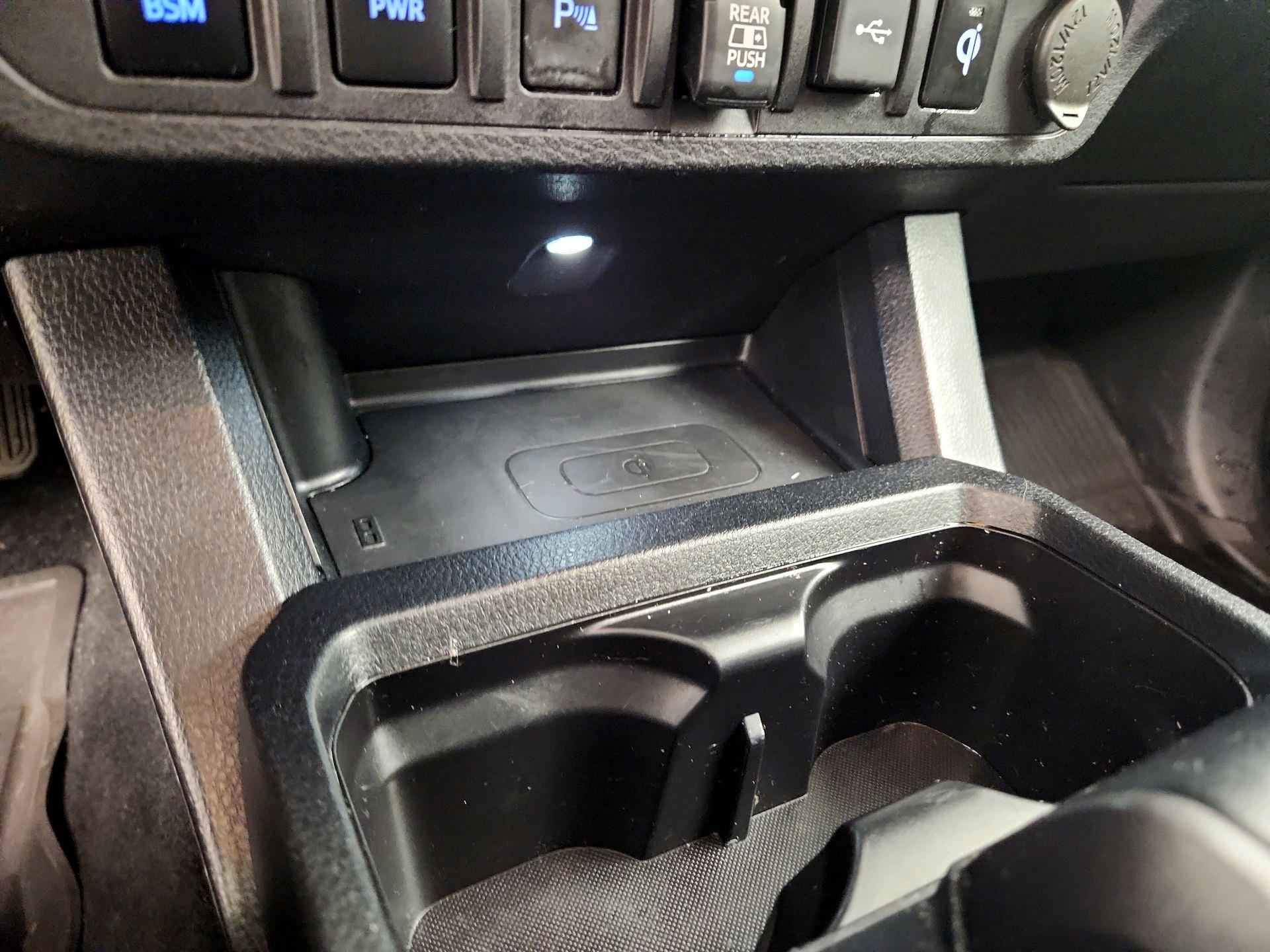 Thumbnail: 2020 Toyota Tacoma - 19