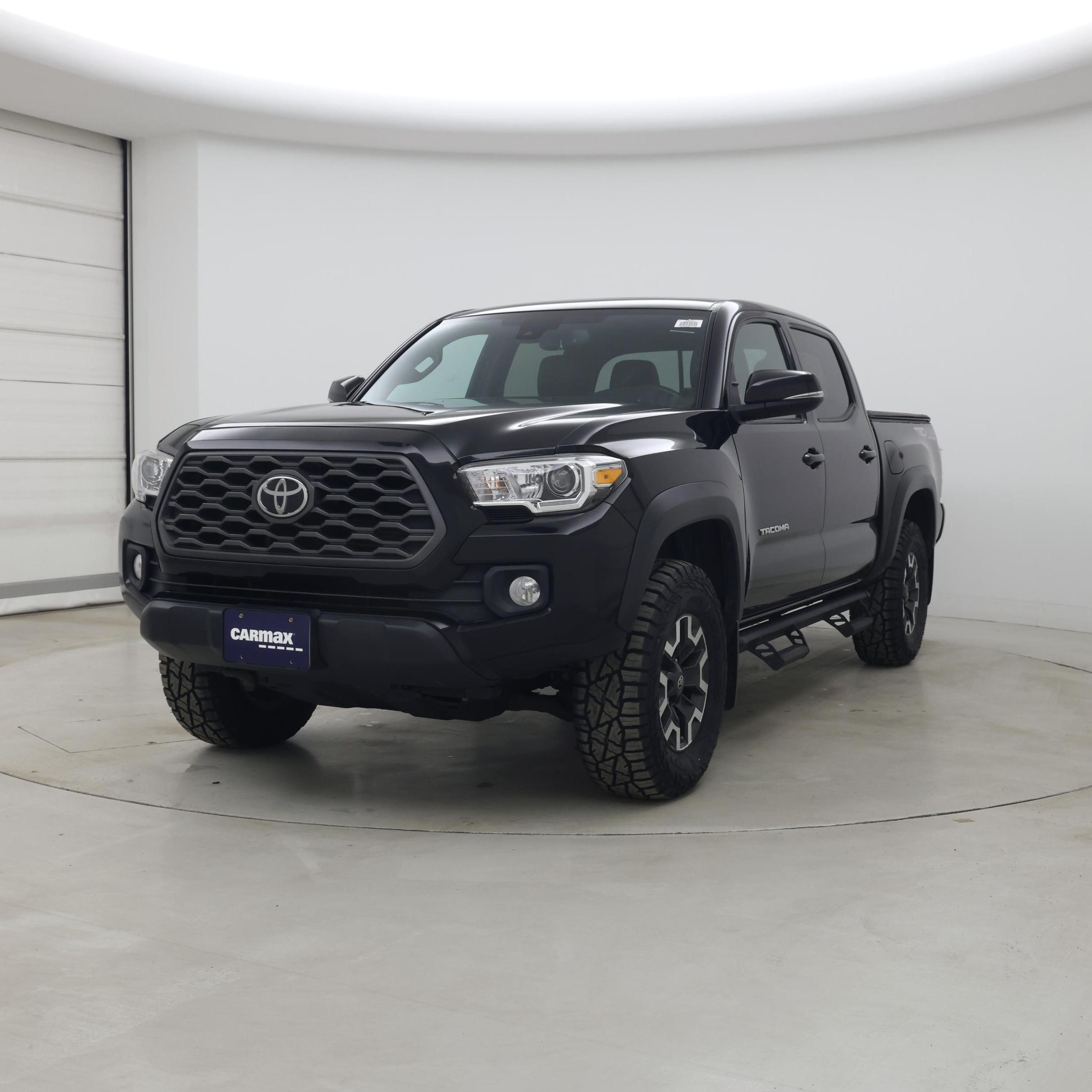 Thumbnail: 2020 Toyota Tacoma - 4