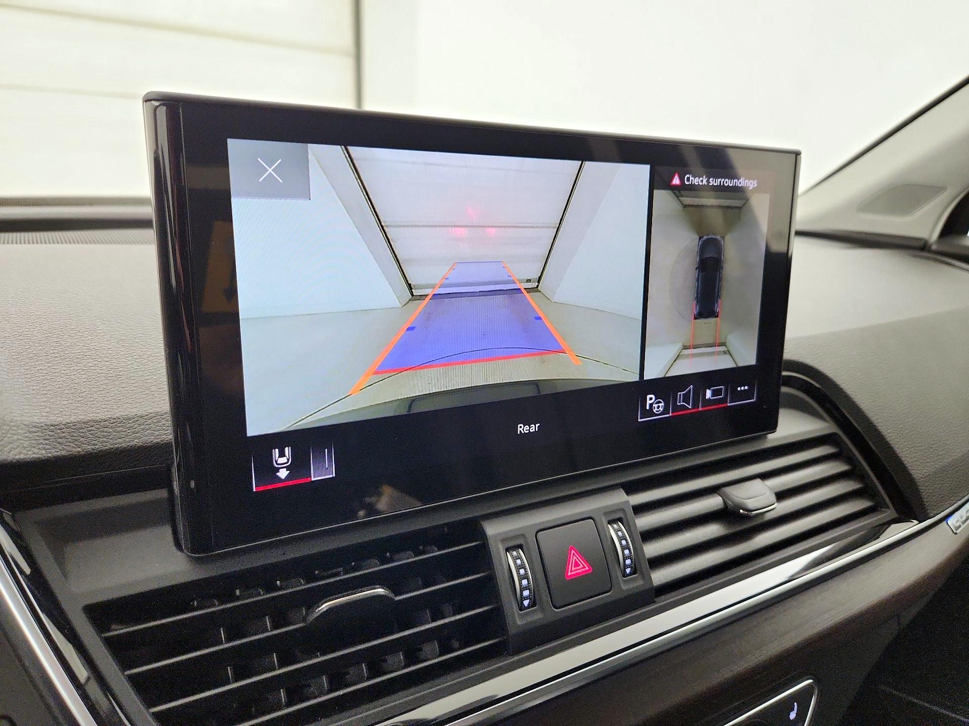 Thumbnail: 2023 Audi Q5 - 15