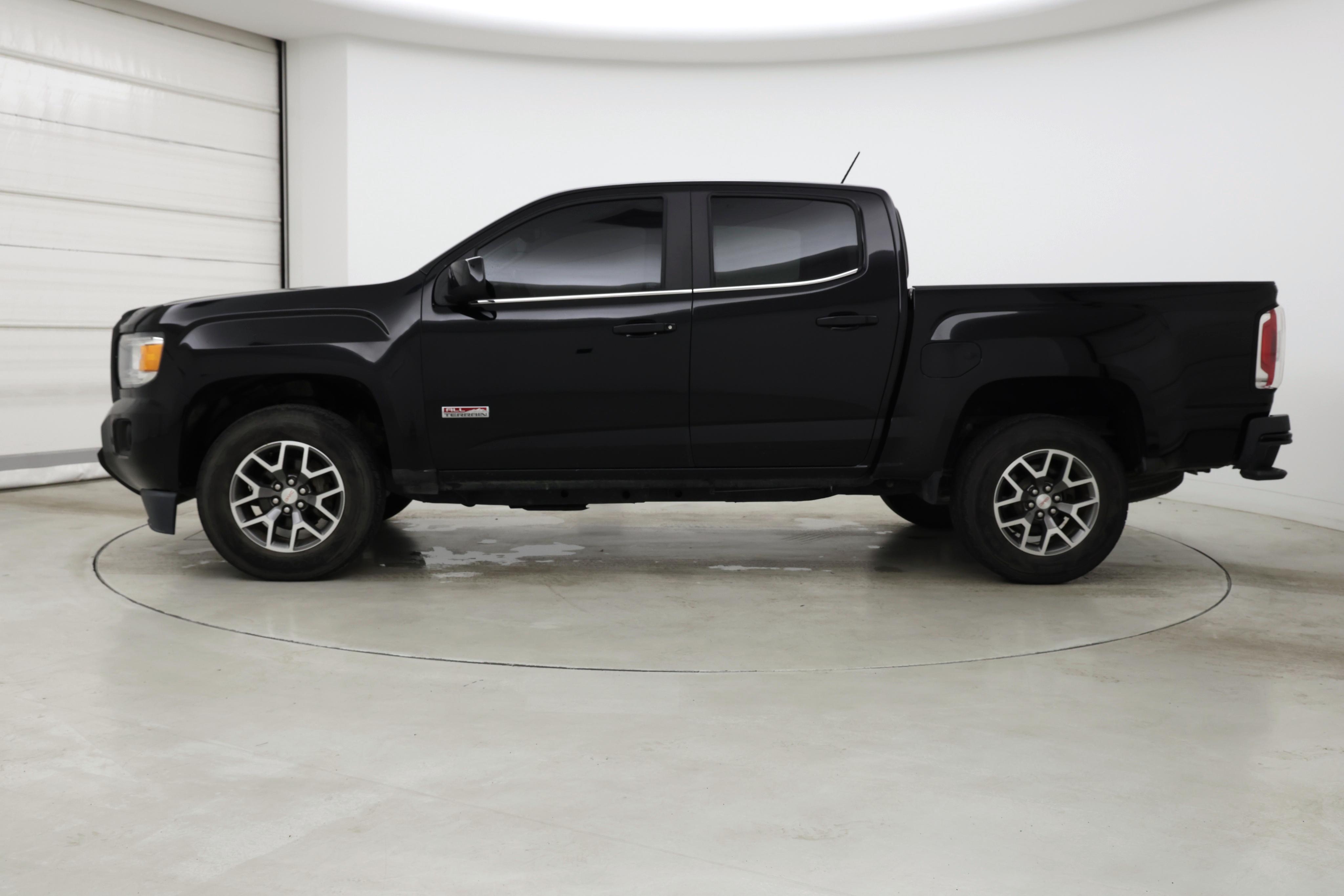 Thumbnail: 2018 GMC Canyon - 3