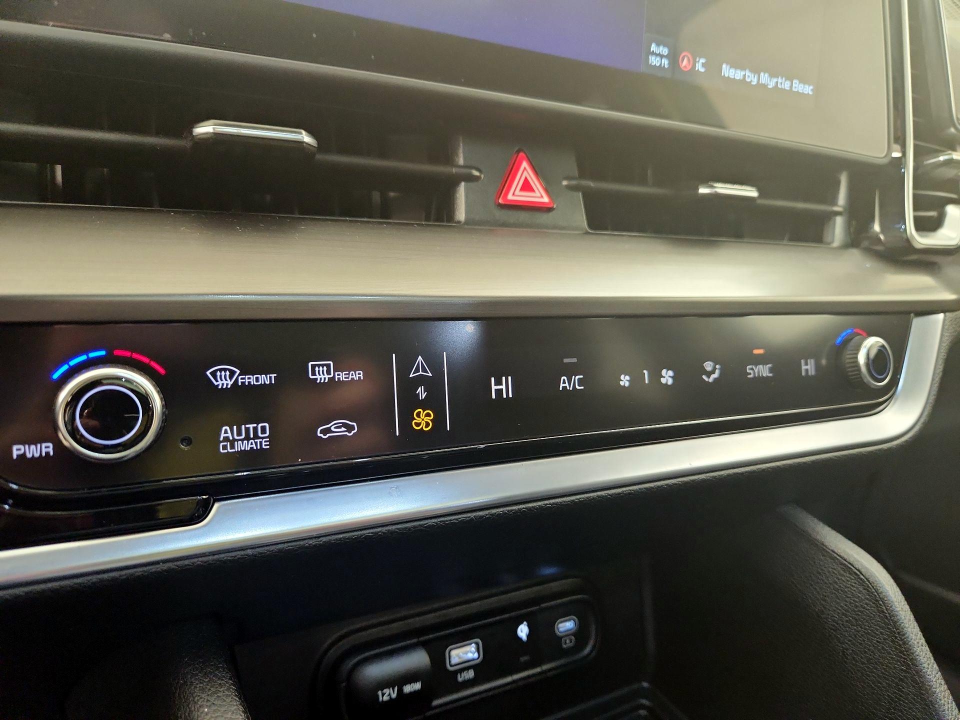 Thumbnail: 2025 Kia Sportage - 17