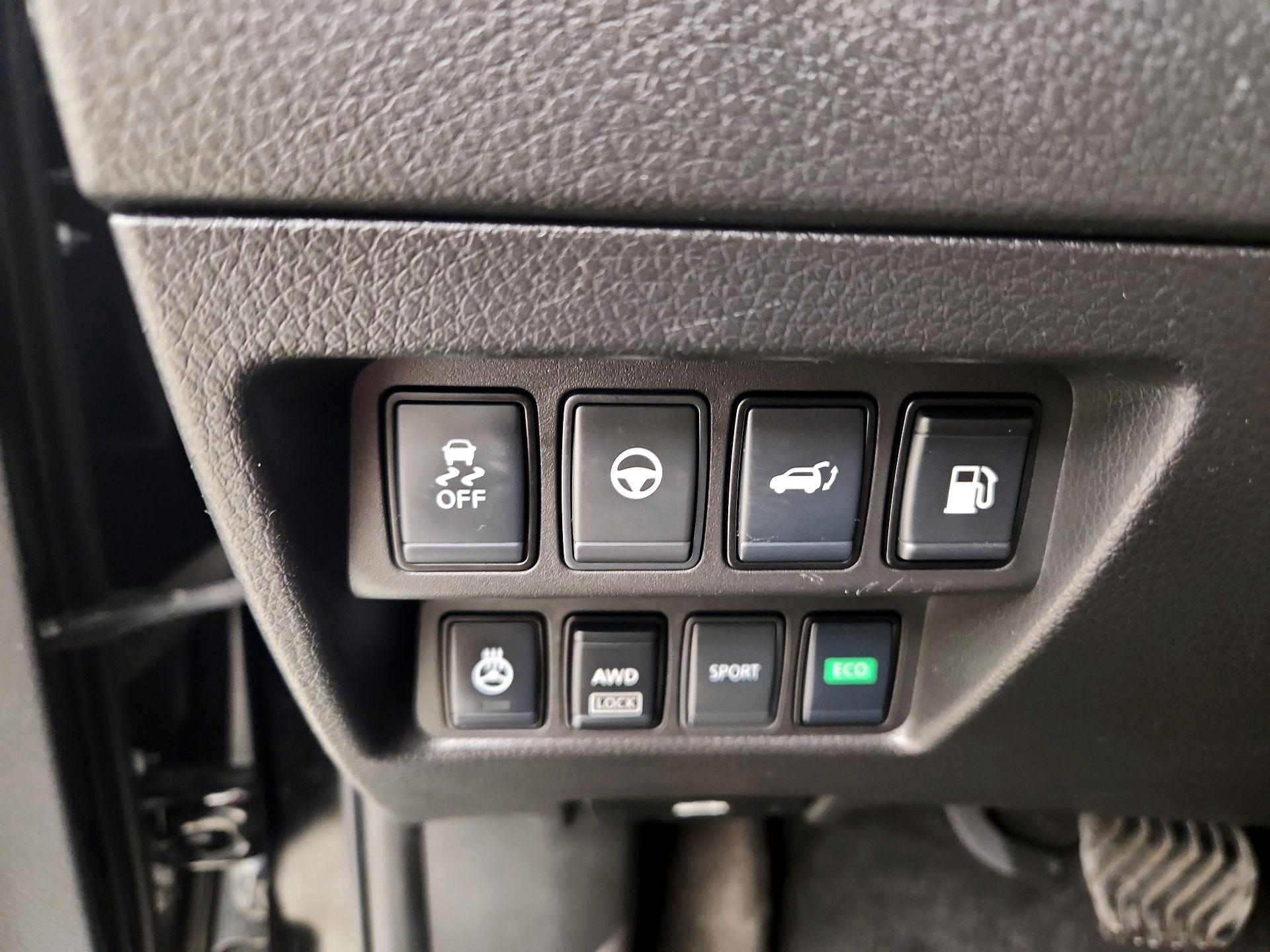 Thumbnail: 2020 Nissan Rogue - 13