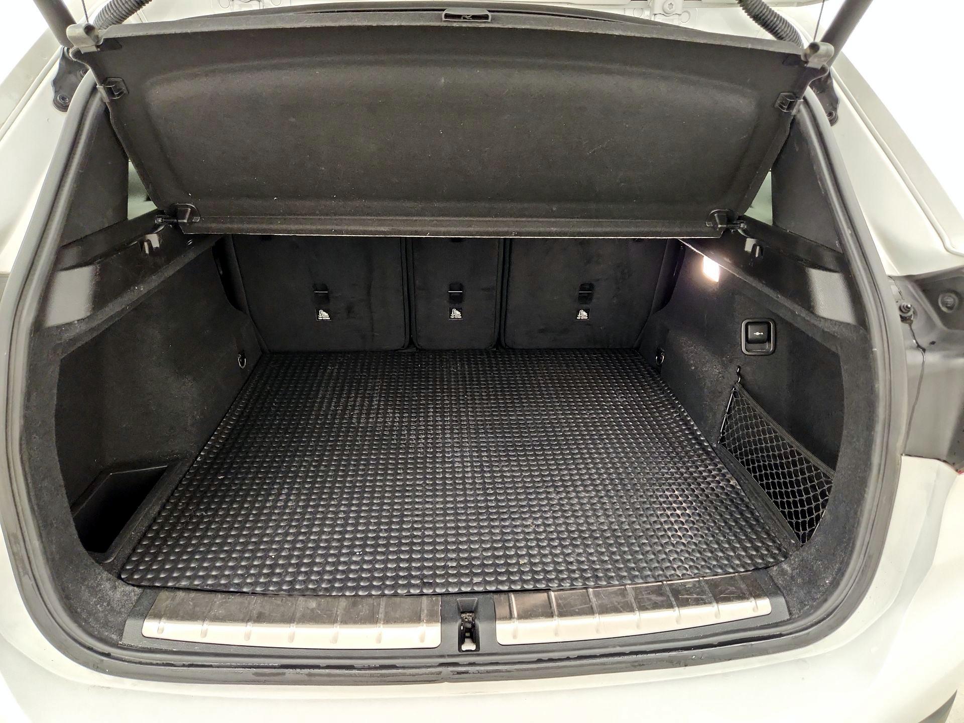 Thumbnail: 2018 BMW X1 - 20