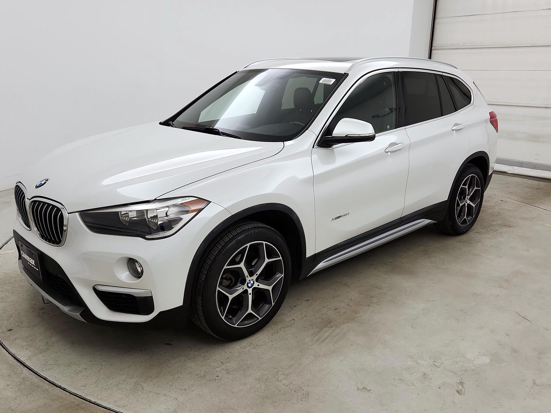 Thumbnail: 2018 BMW X1 - 3