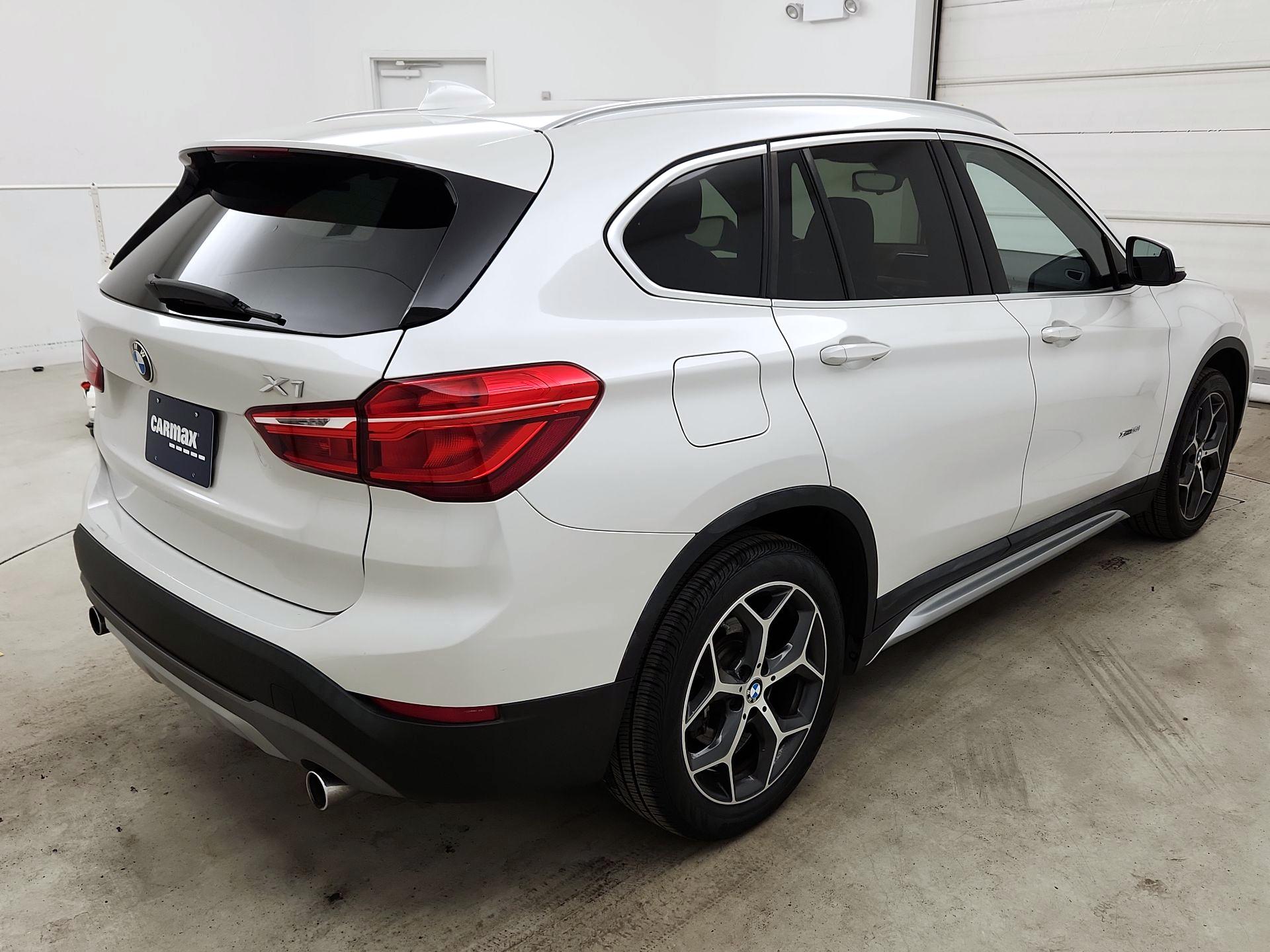 Thumbnail: 2018 BMW X1 - 5