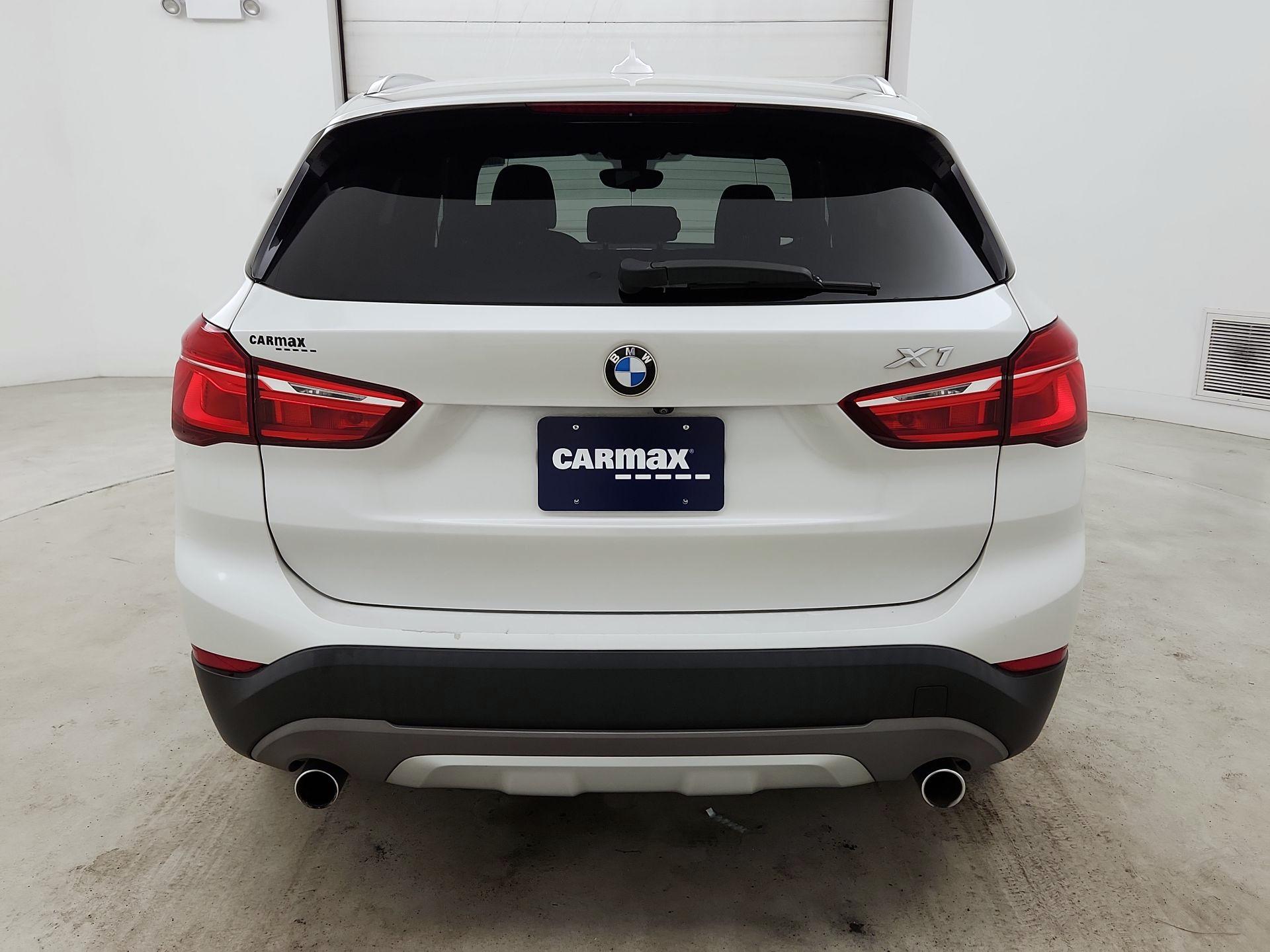 Thumbnail: 2018 BMW X1 - 6