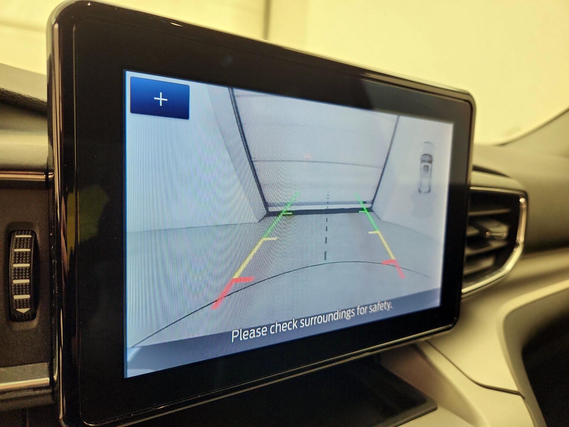 Thumbnail: 2021 Ford Explorer - 15