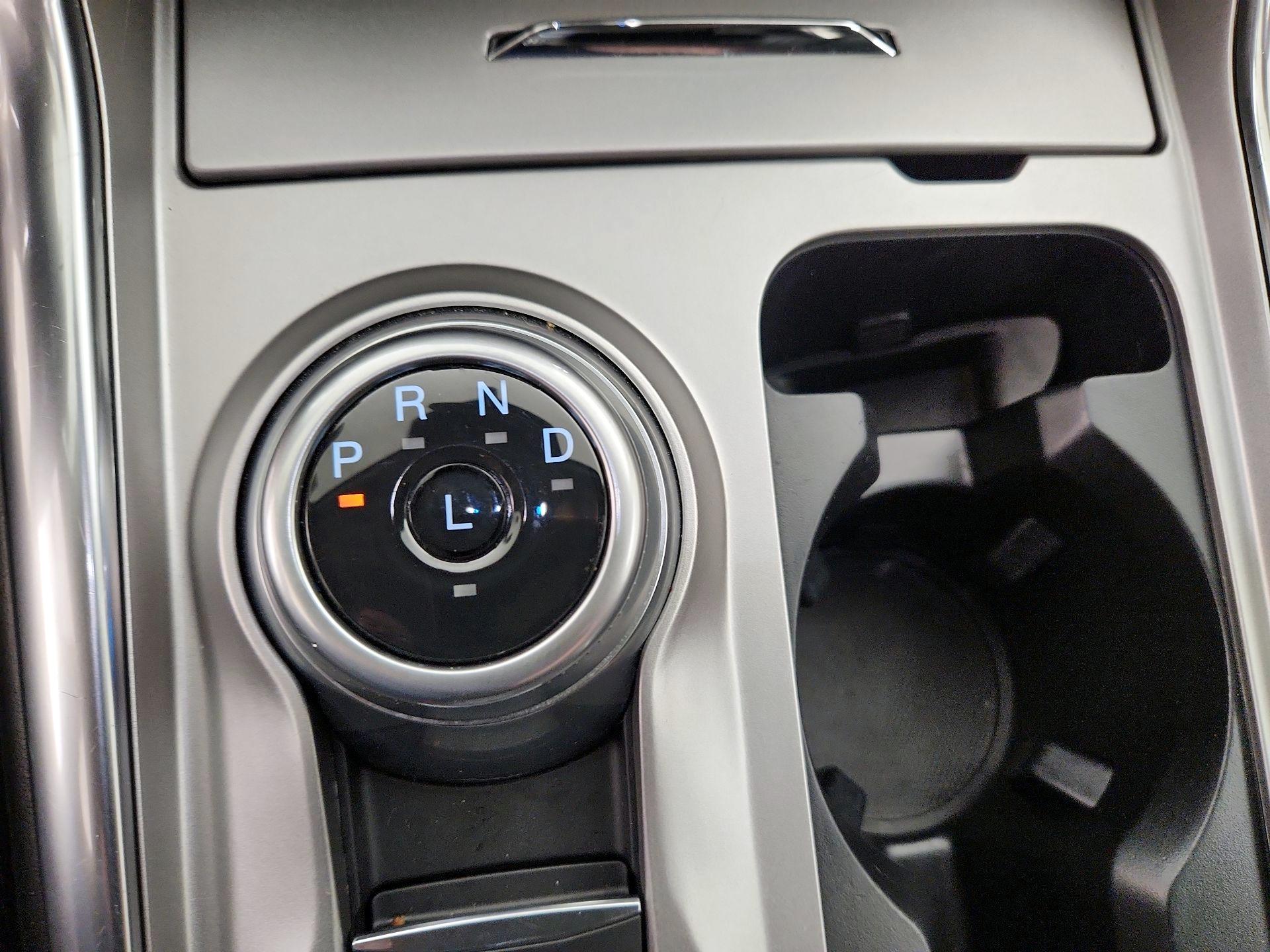 Thumbnail: 2021 Ford Explorer - 18