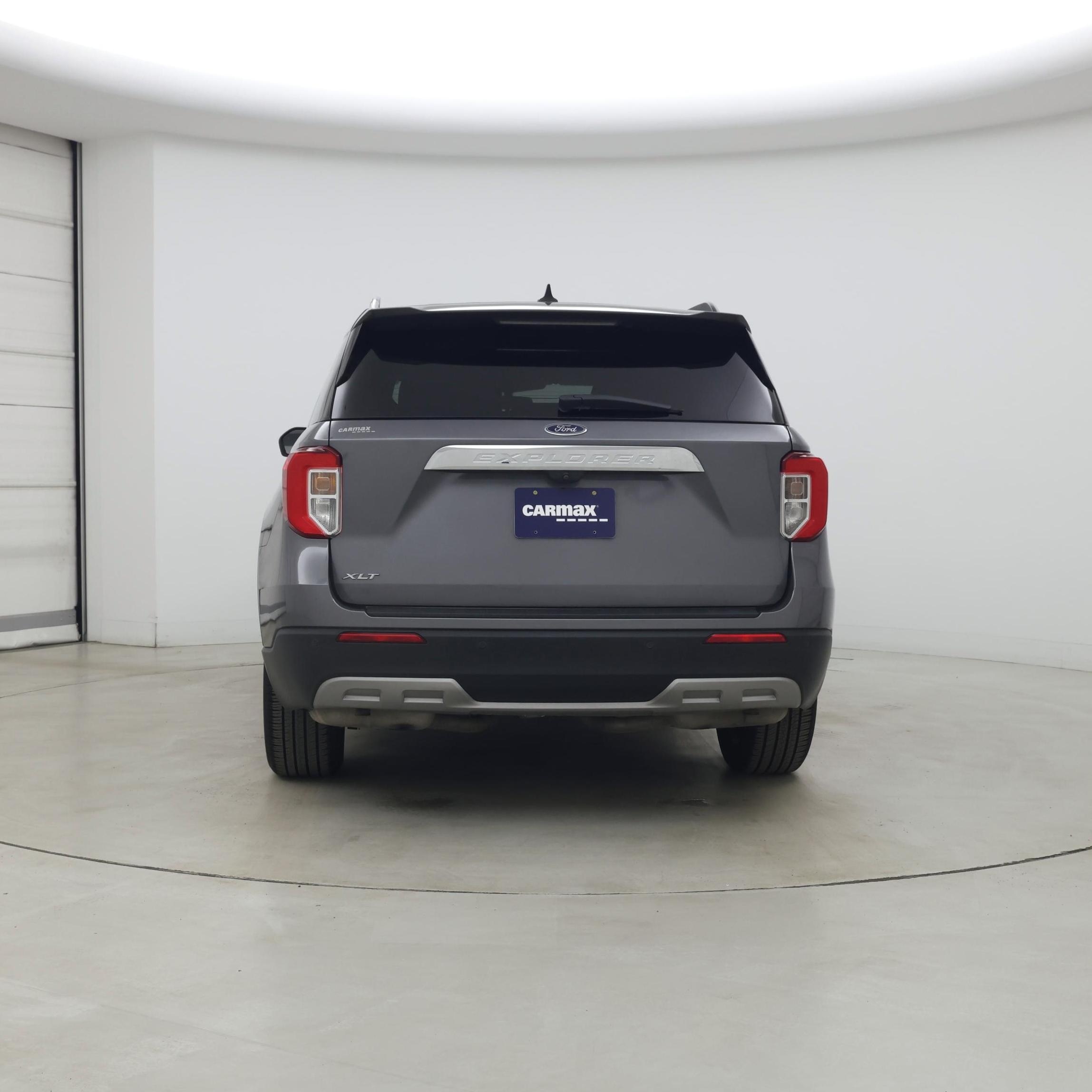 Thumbnail: 2021 Ford Explorer - 6