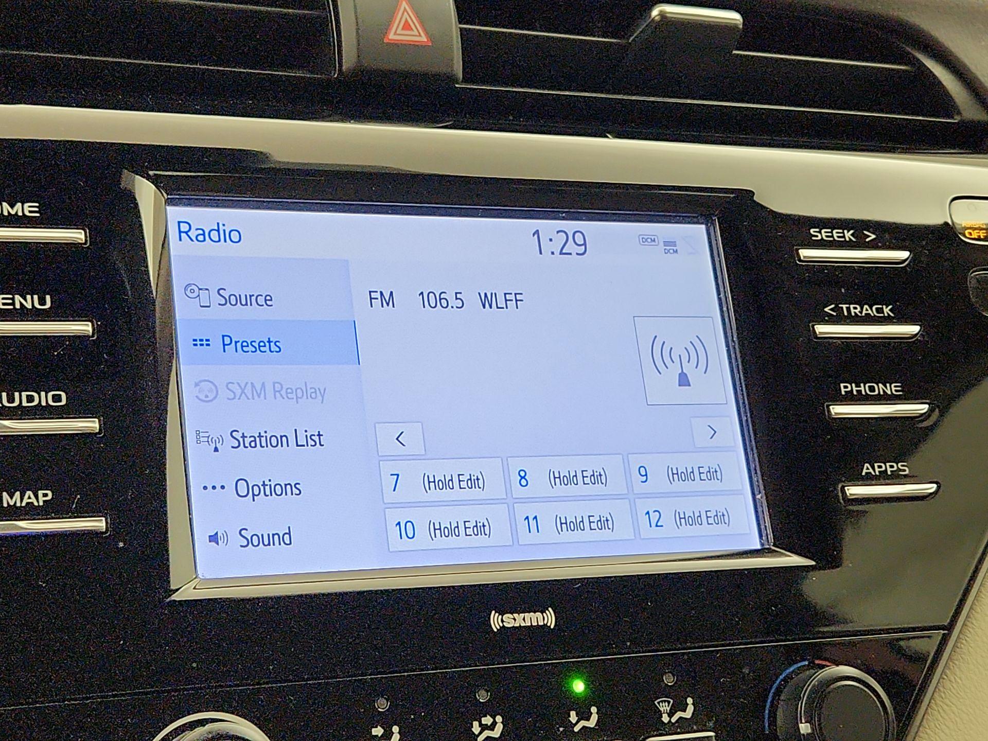 Thumbnail: 2020 Toyota Camry - 15