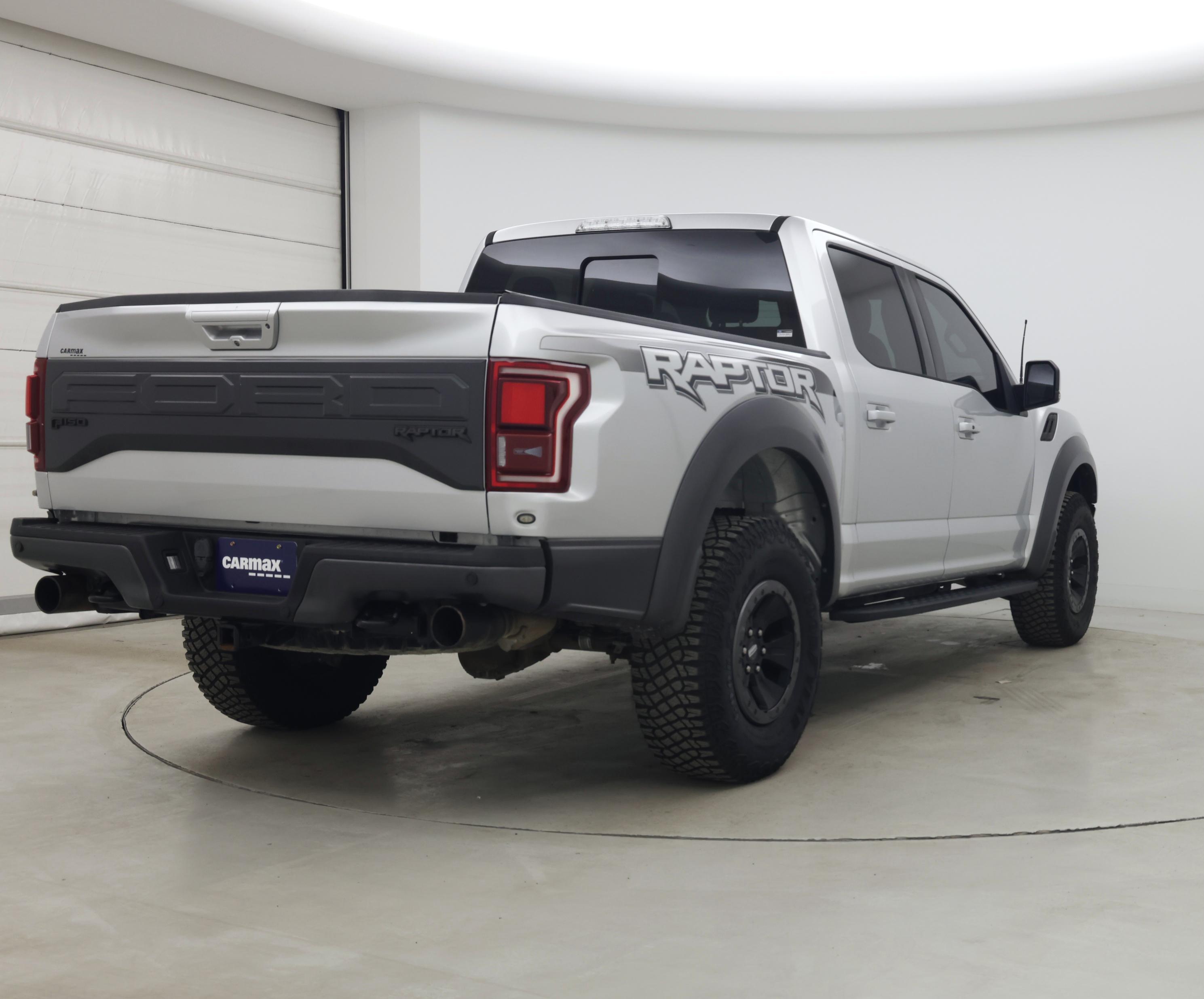 Thumbnail: 2017 Ford F-150 - 8