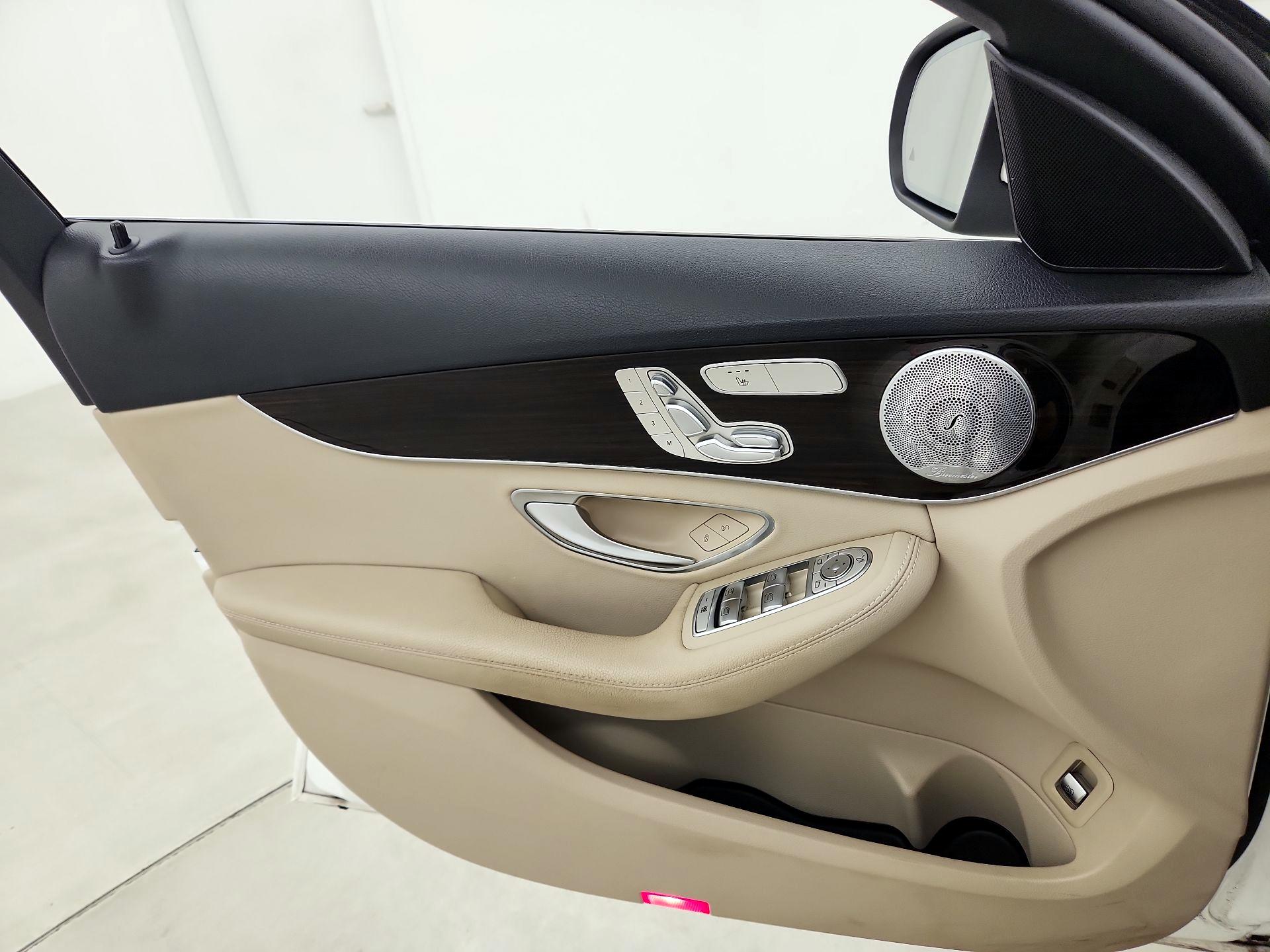 Thumbnail: 2019 Mercedes-Benz C-Class - 12