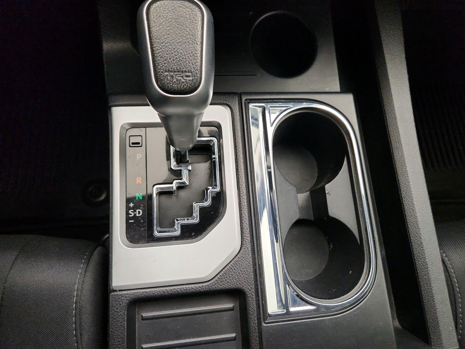 Thumbnail: 2019 Toyota Tundra - 17