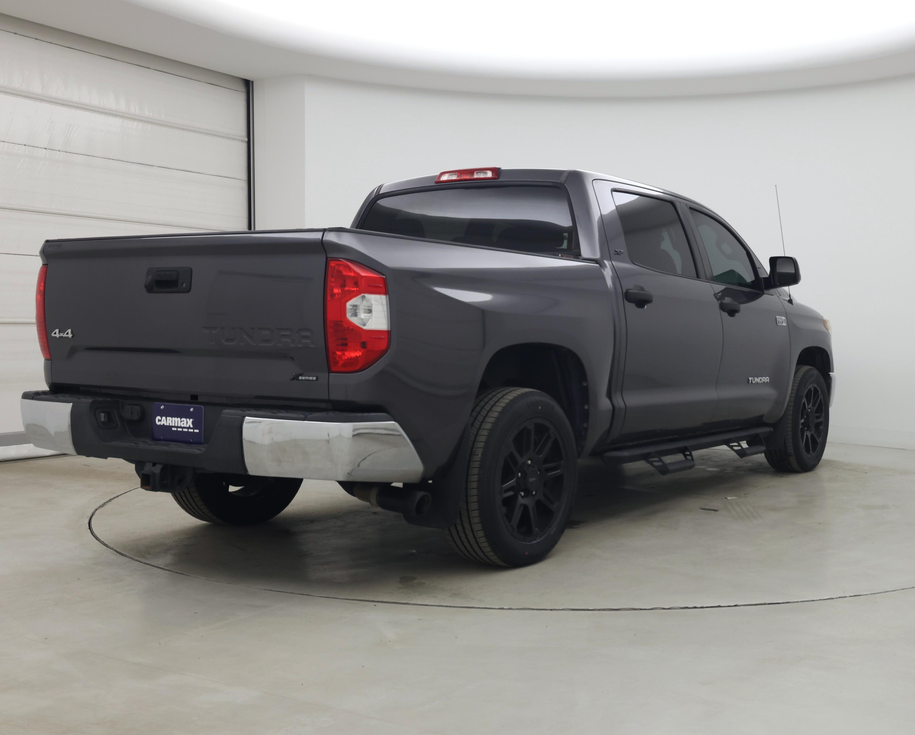 Thumbnail: 2019 Toyota Tundra - 8