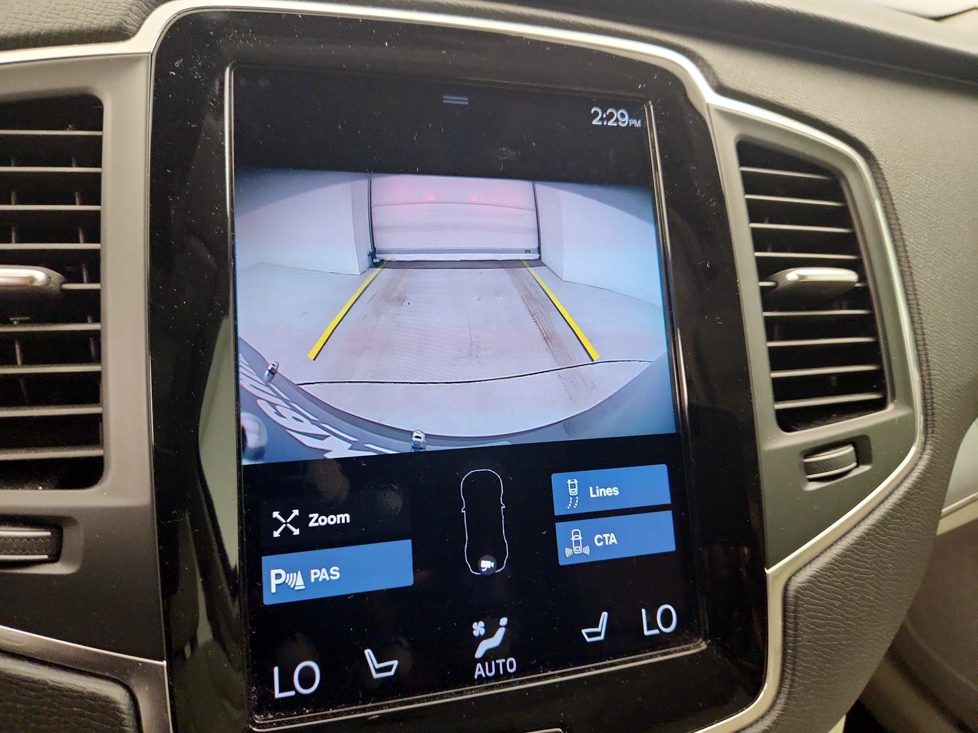 Thumbnail: 2021 Volvo XC90 - 14