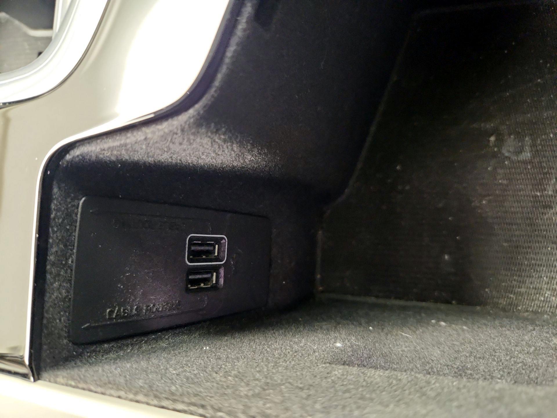 Thumbnail: 2021 Volvo XC90 - 18