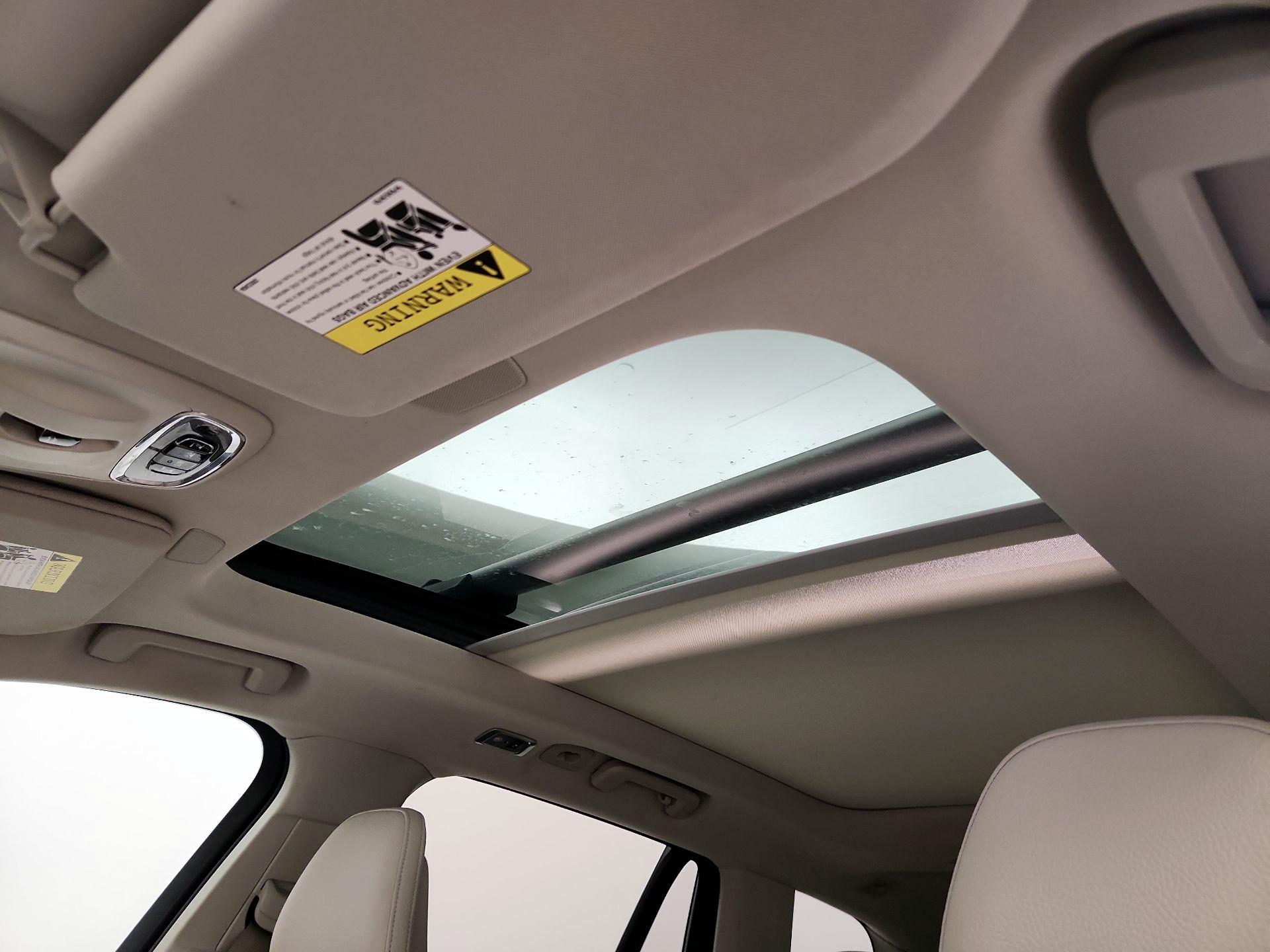 Thumbnail: 2021 Volvo XC90 - 19