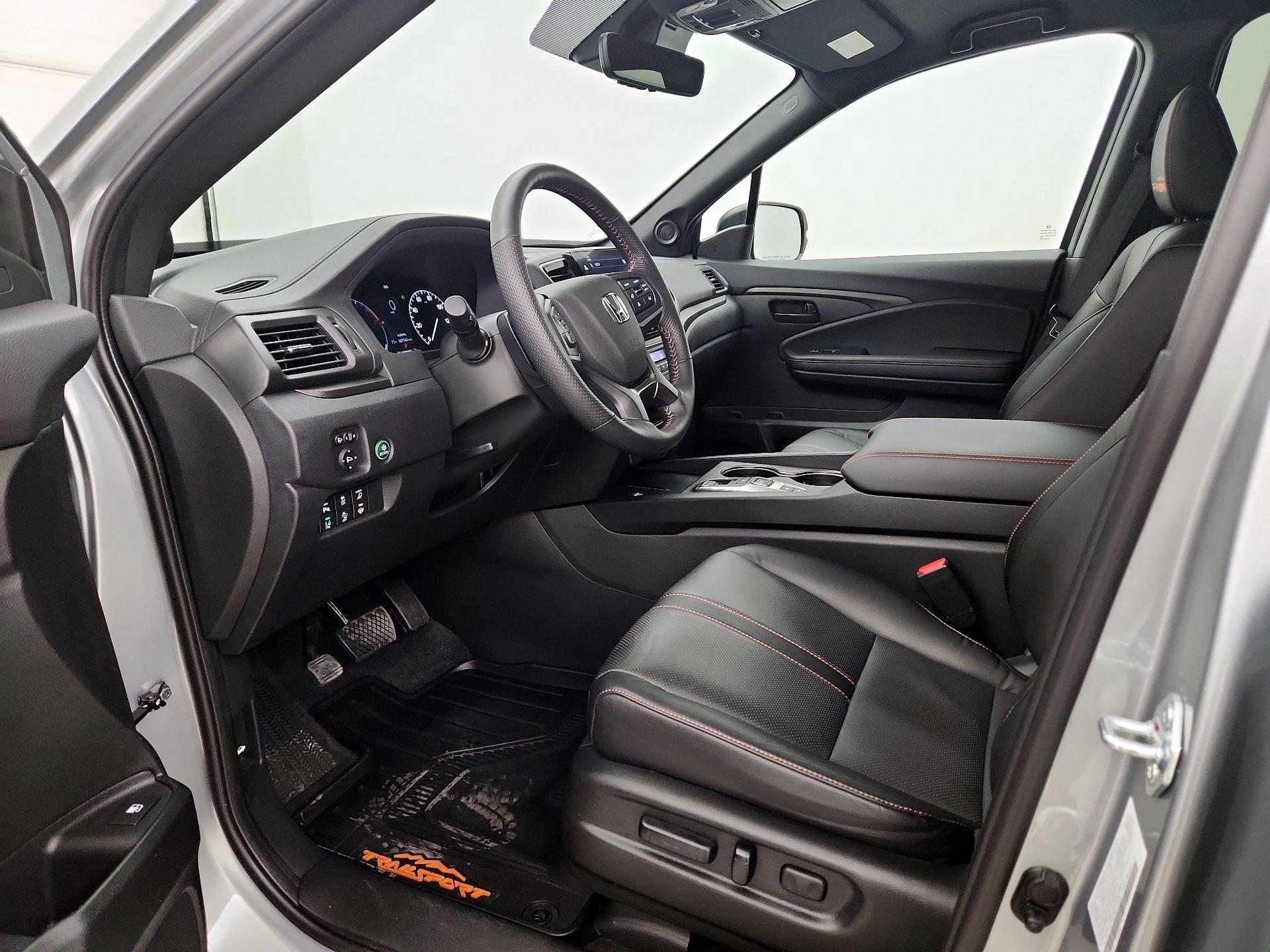 Thumbnail: 2025 Honda Ridgeline - 11