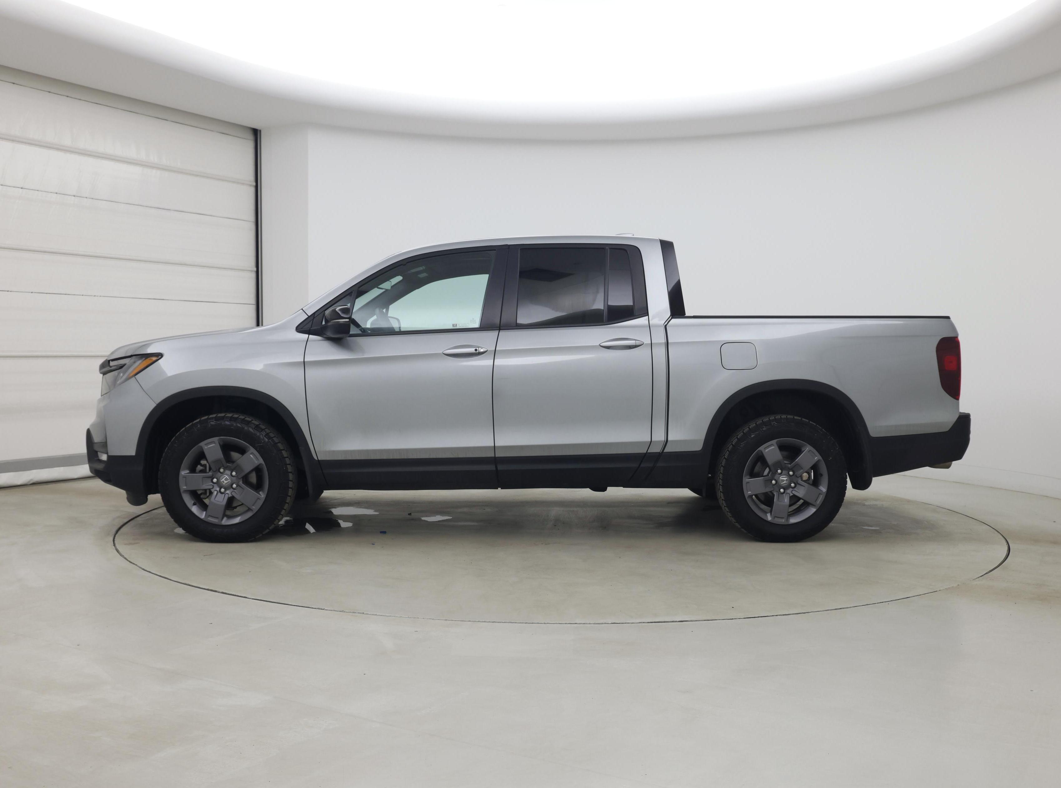 Thumbnail: 2025 Honda Ridgeline - 3