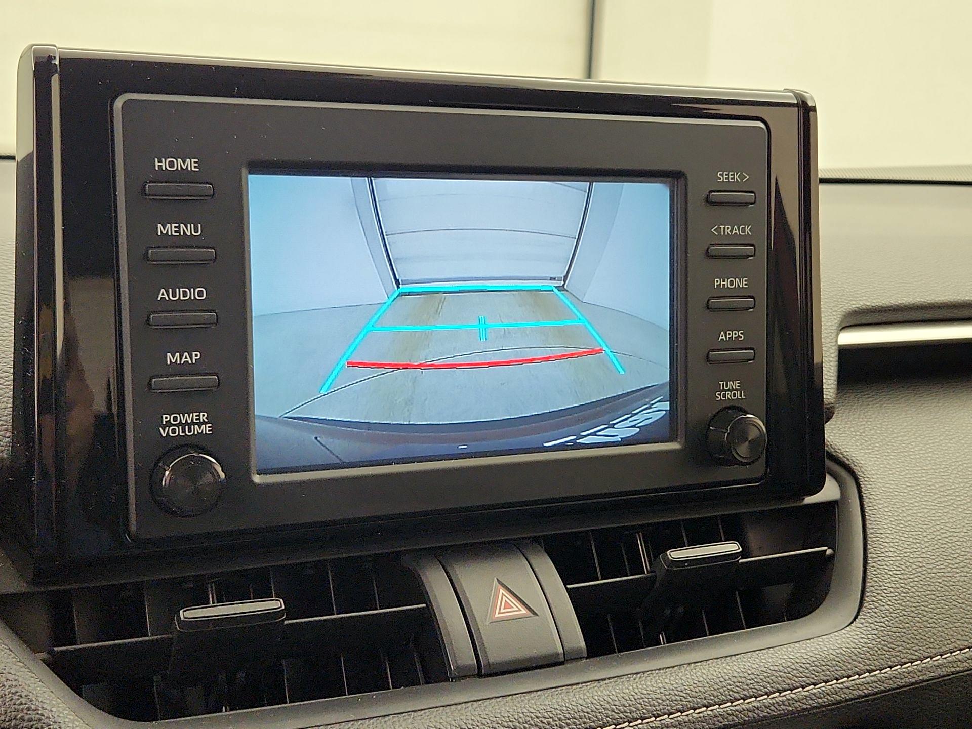 Thumbnail: 2019 Toyota RAV4 - 14