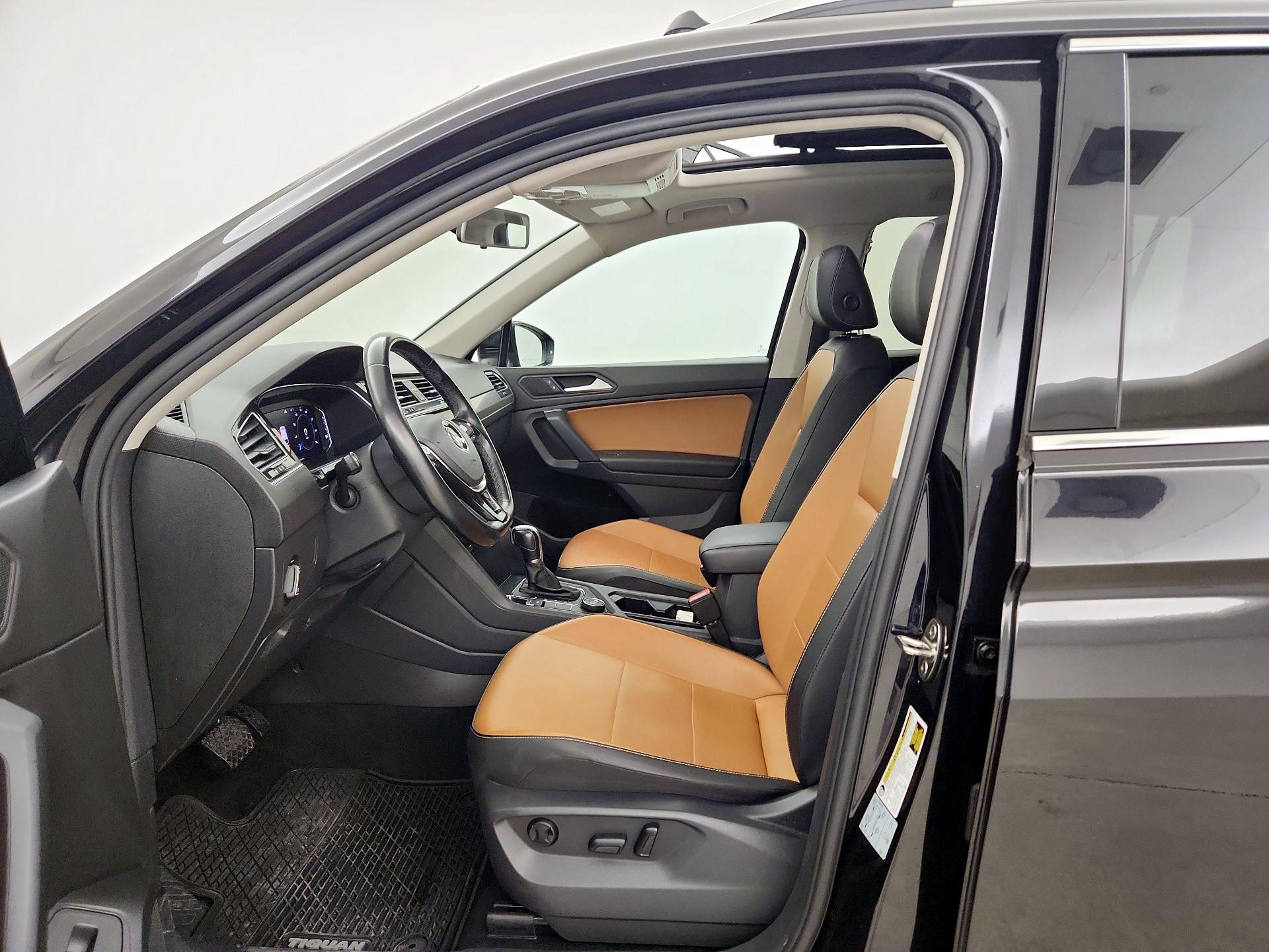 Thumbnail: 2019 Volkswagen Tiguan - 11