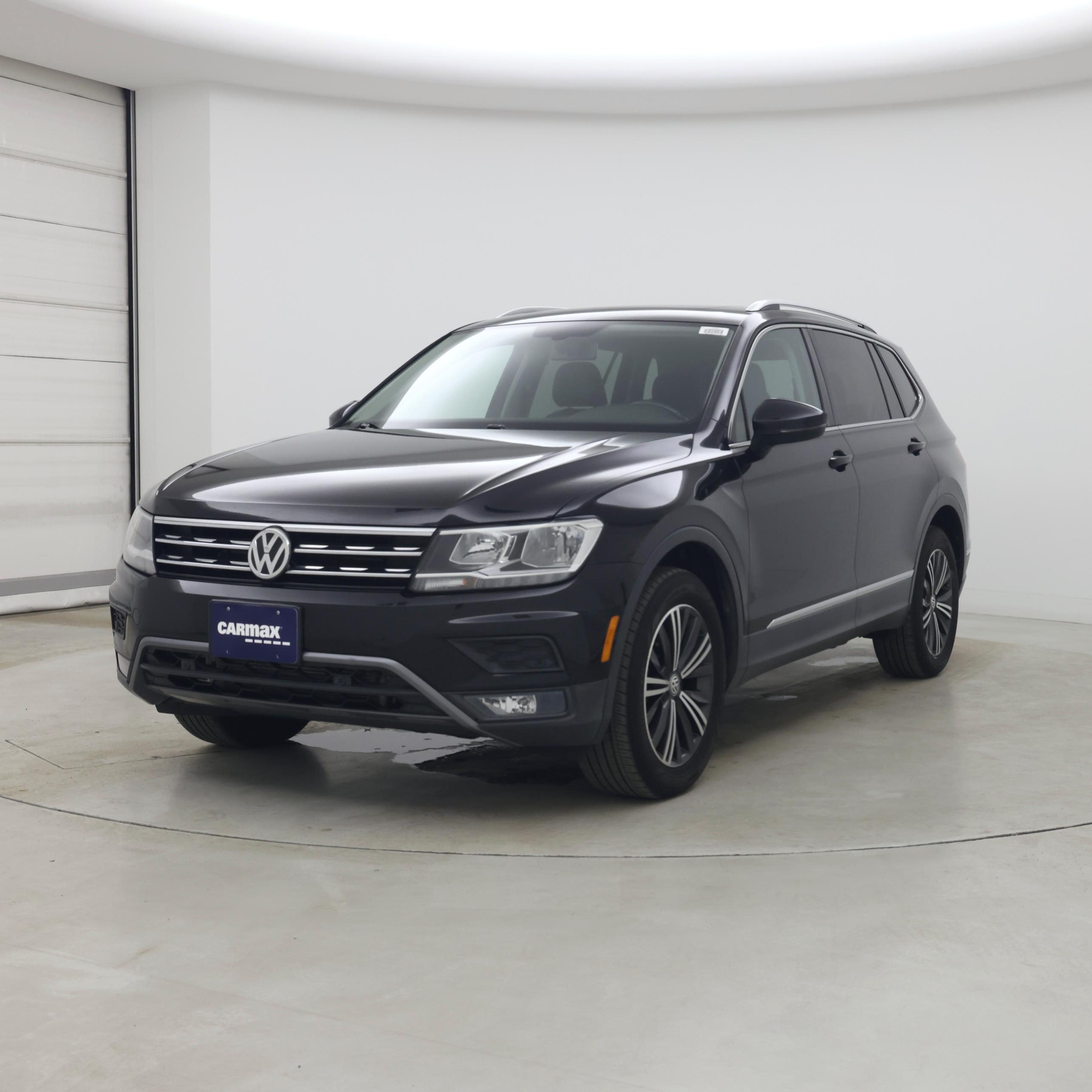Thumbnail: 2019 Volkswagen Tiguan - 4