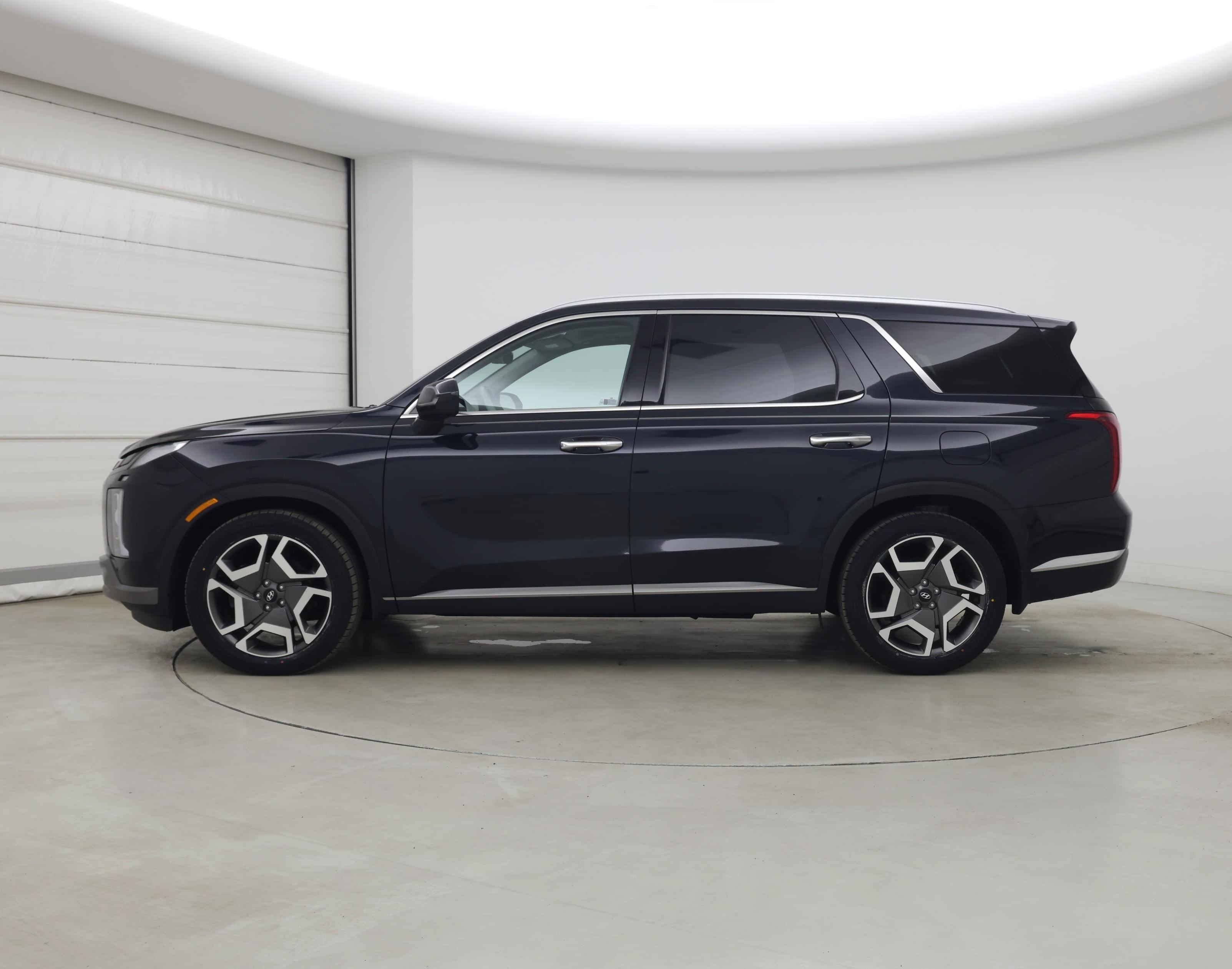 Thumbnail: 2023 Hyundai Palisade - 3