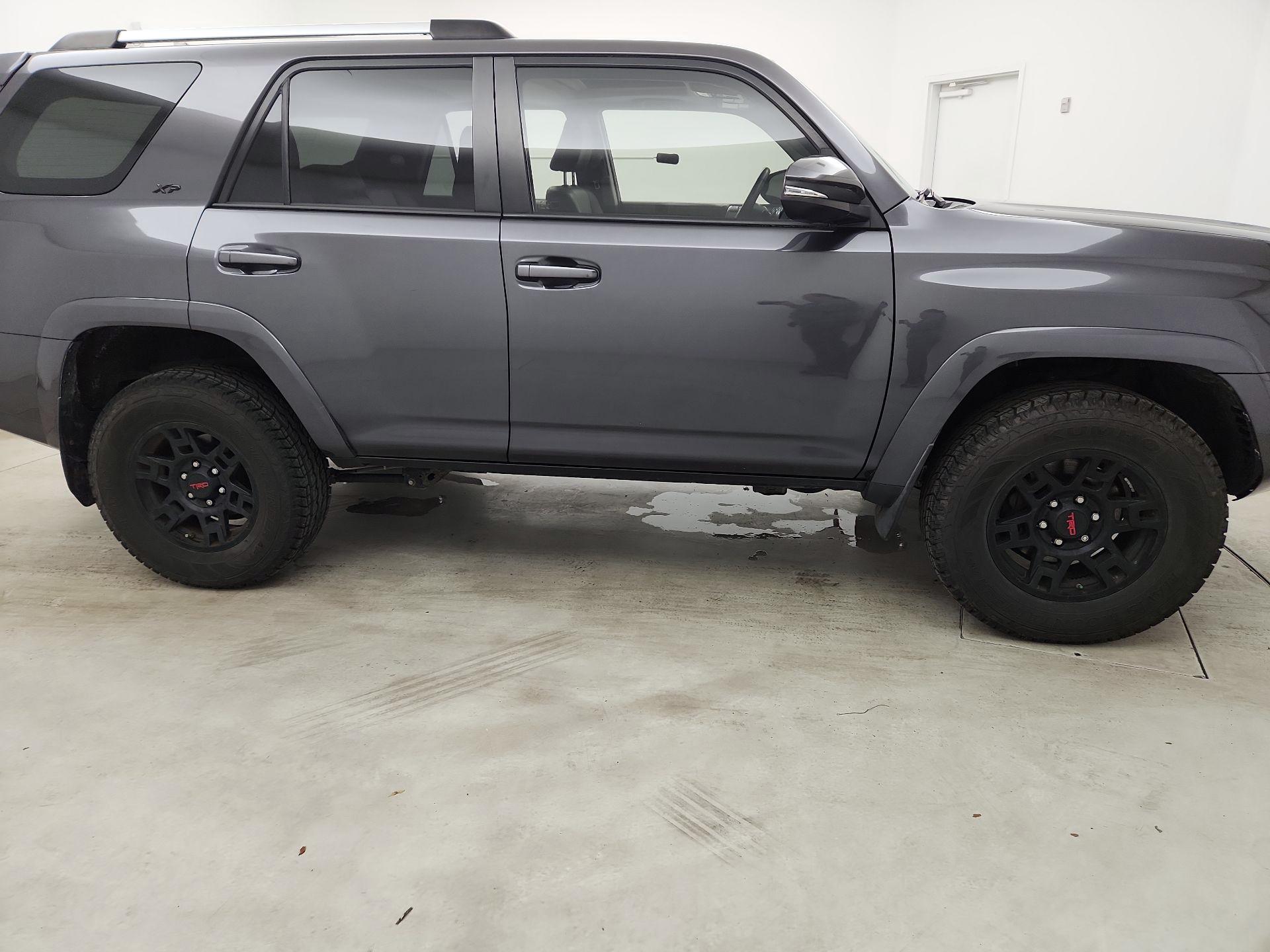 Thumbnail: 2019 Toyota 4Runner - 4