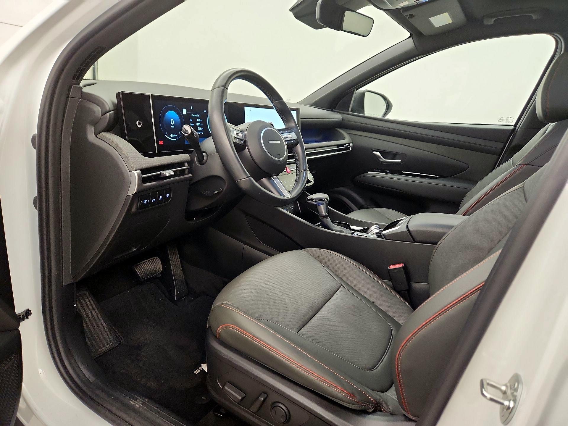 Thumbnail: 2025 Hyundai Santa Cruz - 11