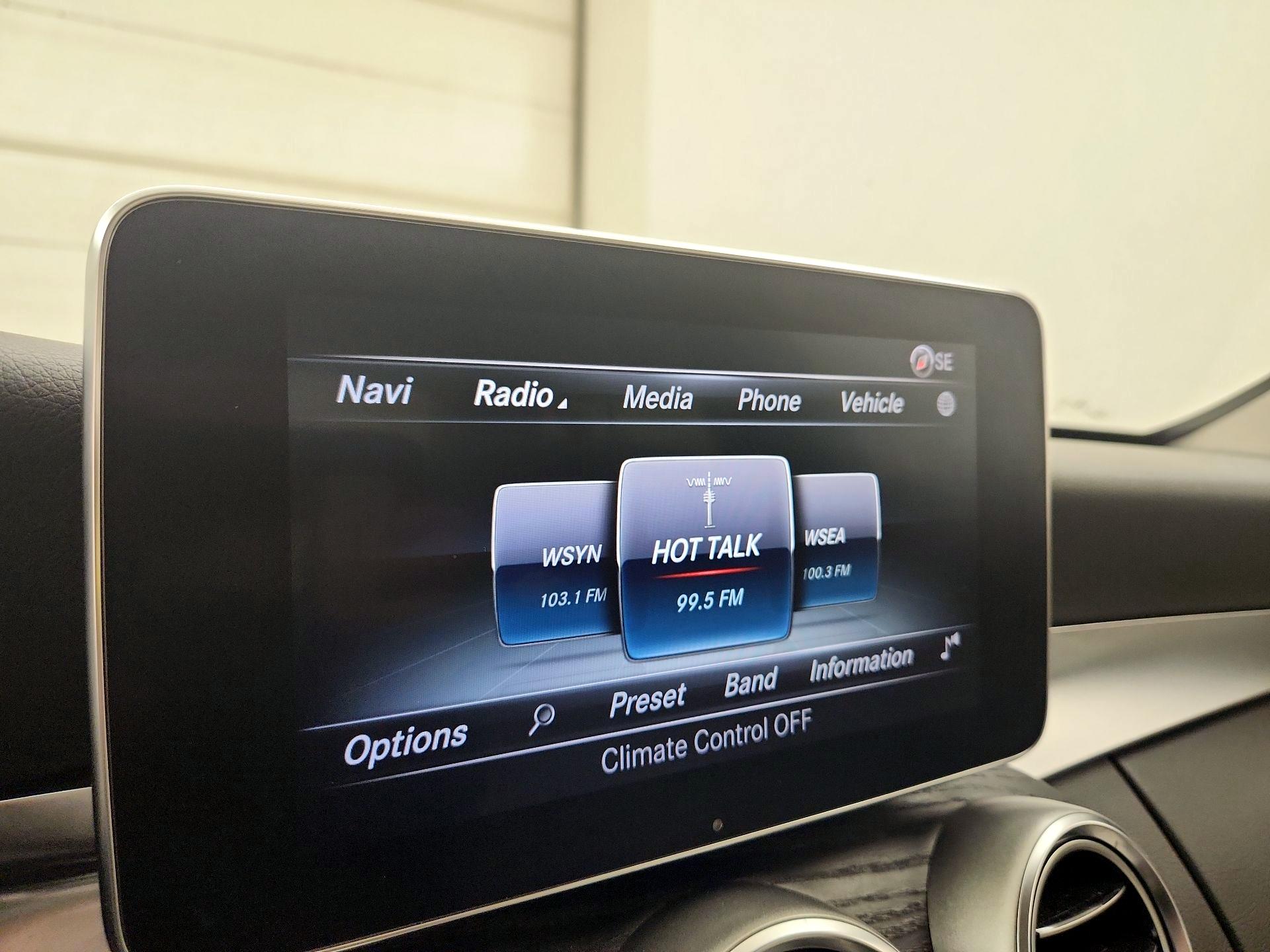 Thumbnail: 2016 Mercedes-Benz C-Class - 16