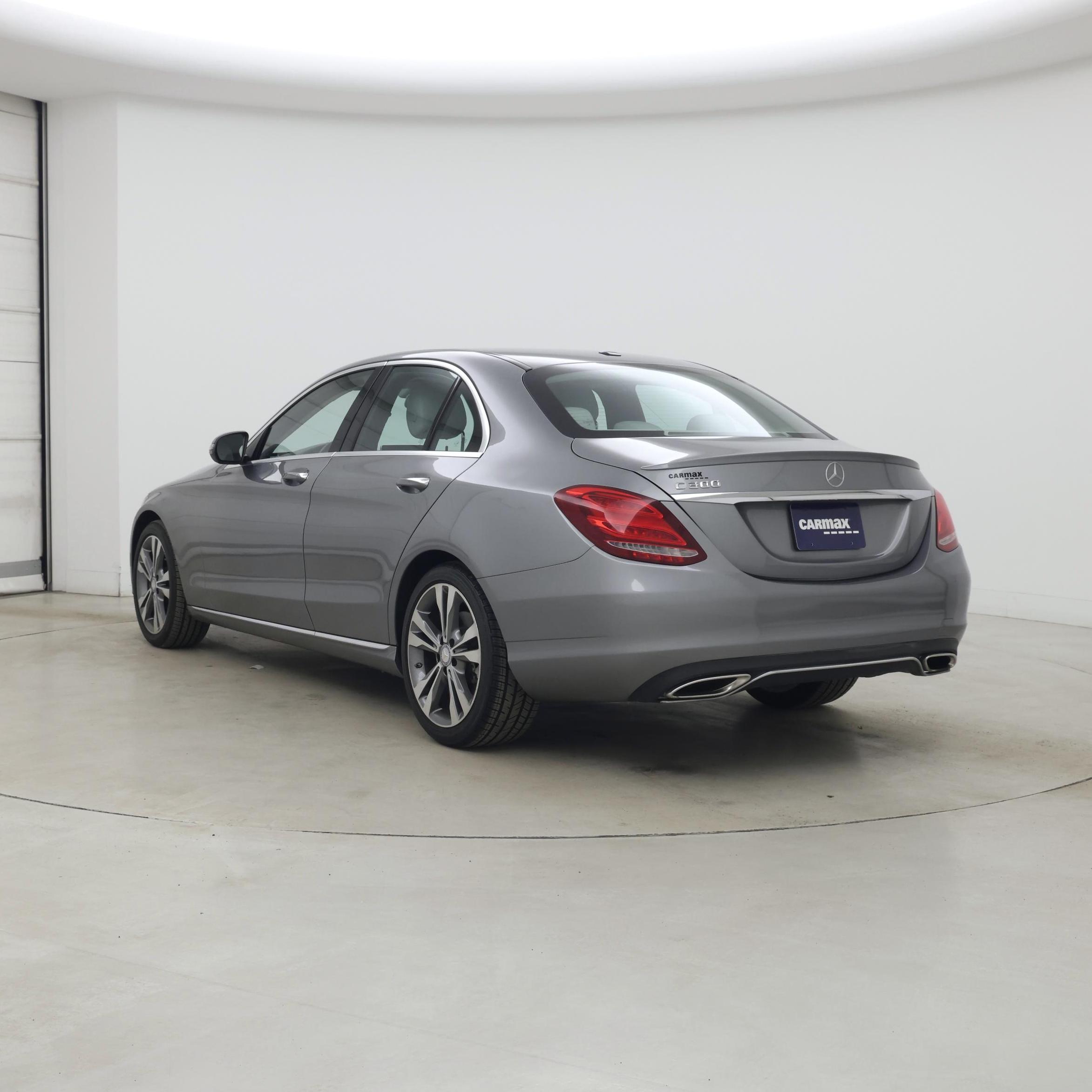 Thumbnail: 2016 Mercedes-Benz C-Class - 2