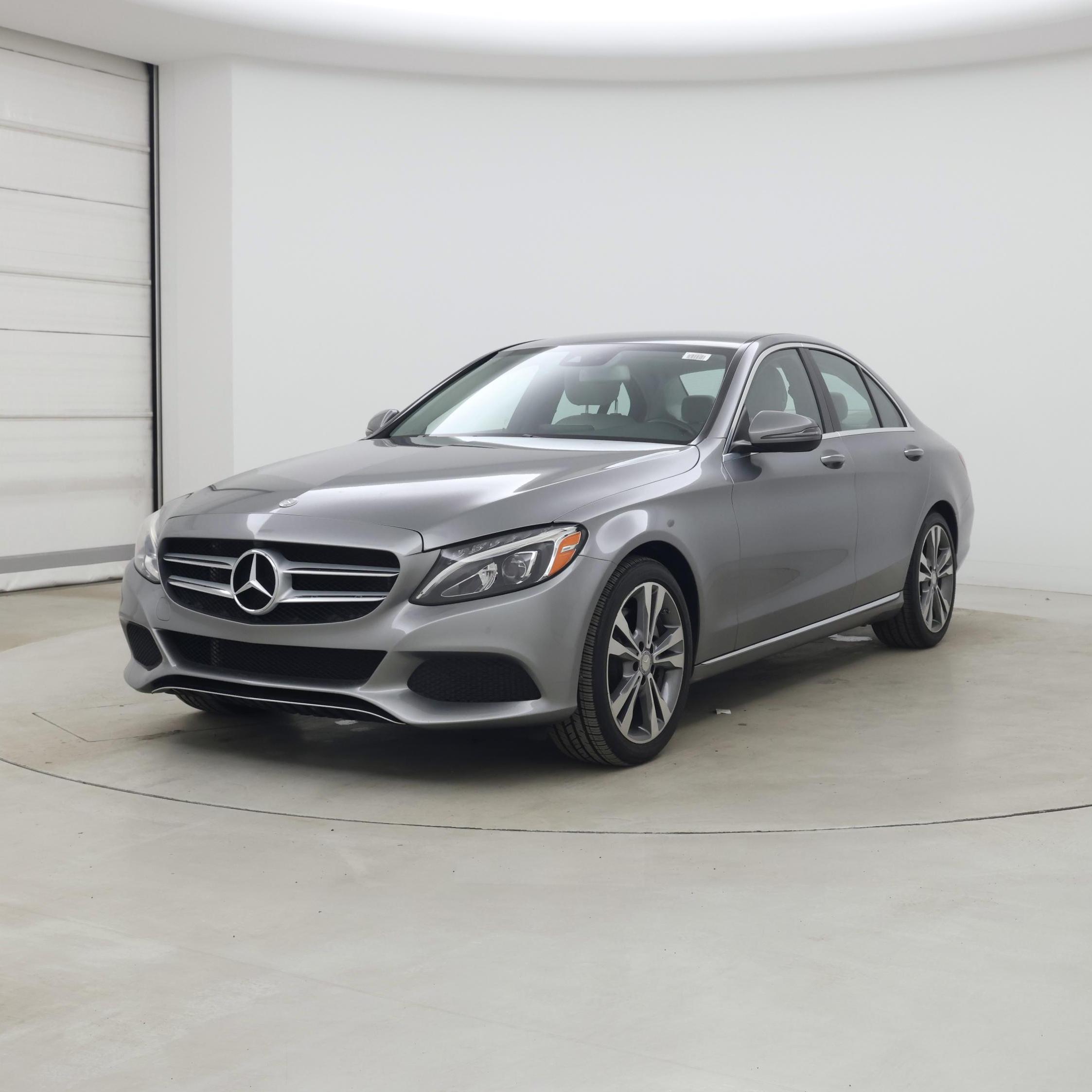 Thumbnail: 2016 Mercedes-Benz C-Class - 4