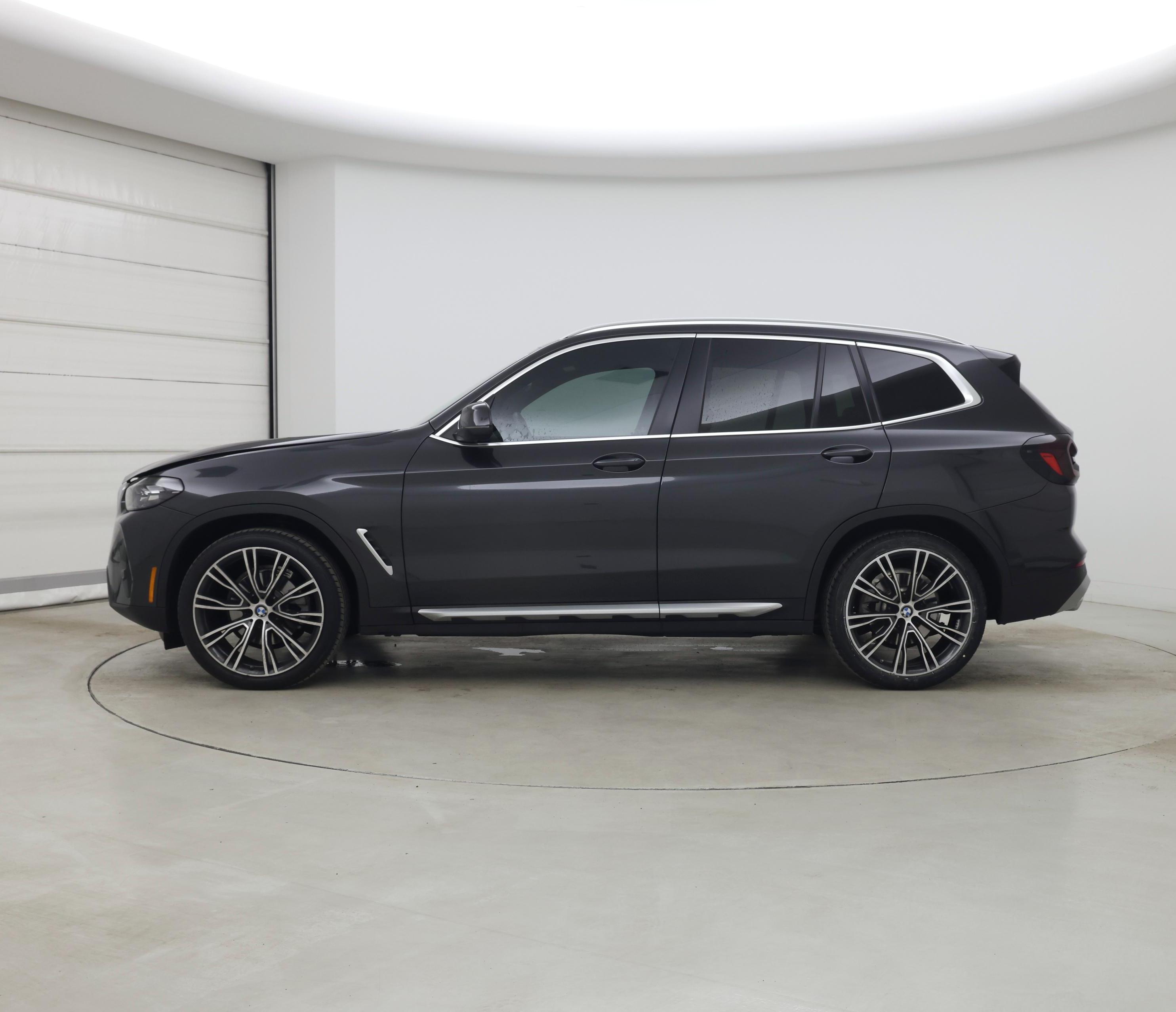 Thumbnail: 2022 BMW X3 - 3
