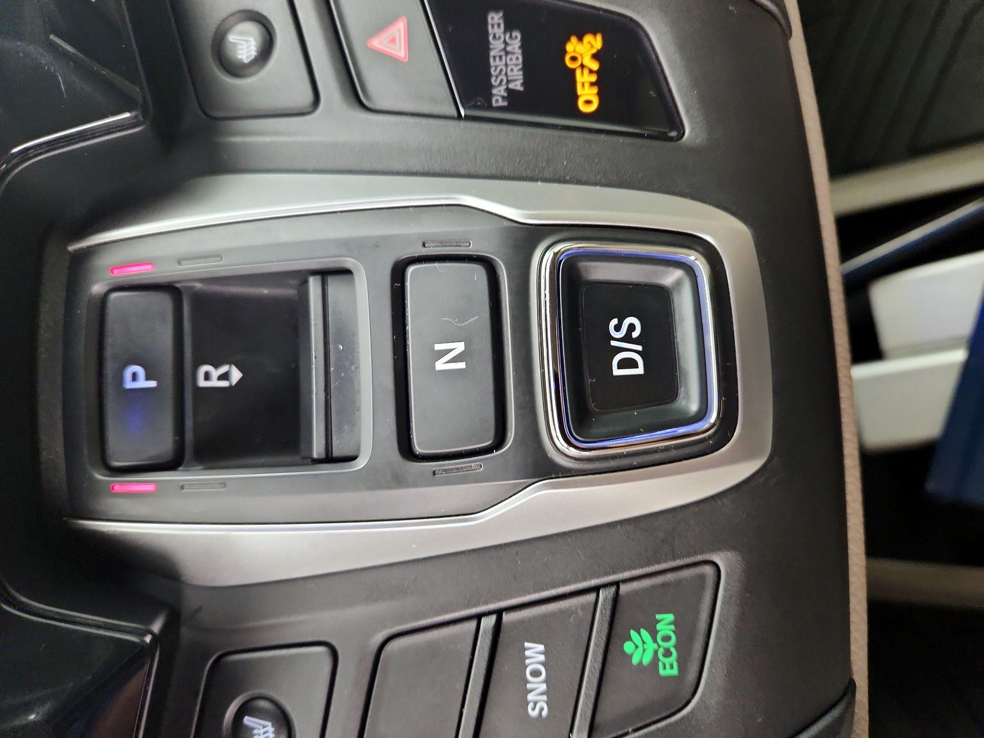 Thumbnail: 2019 Honda Odyssey - 15