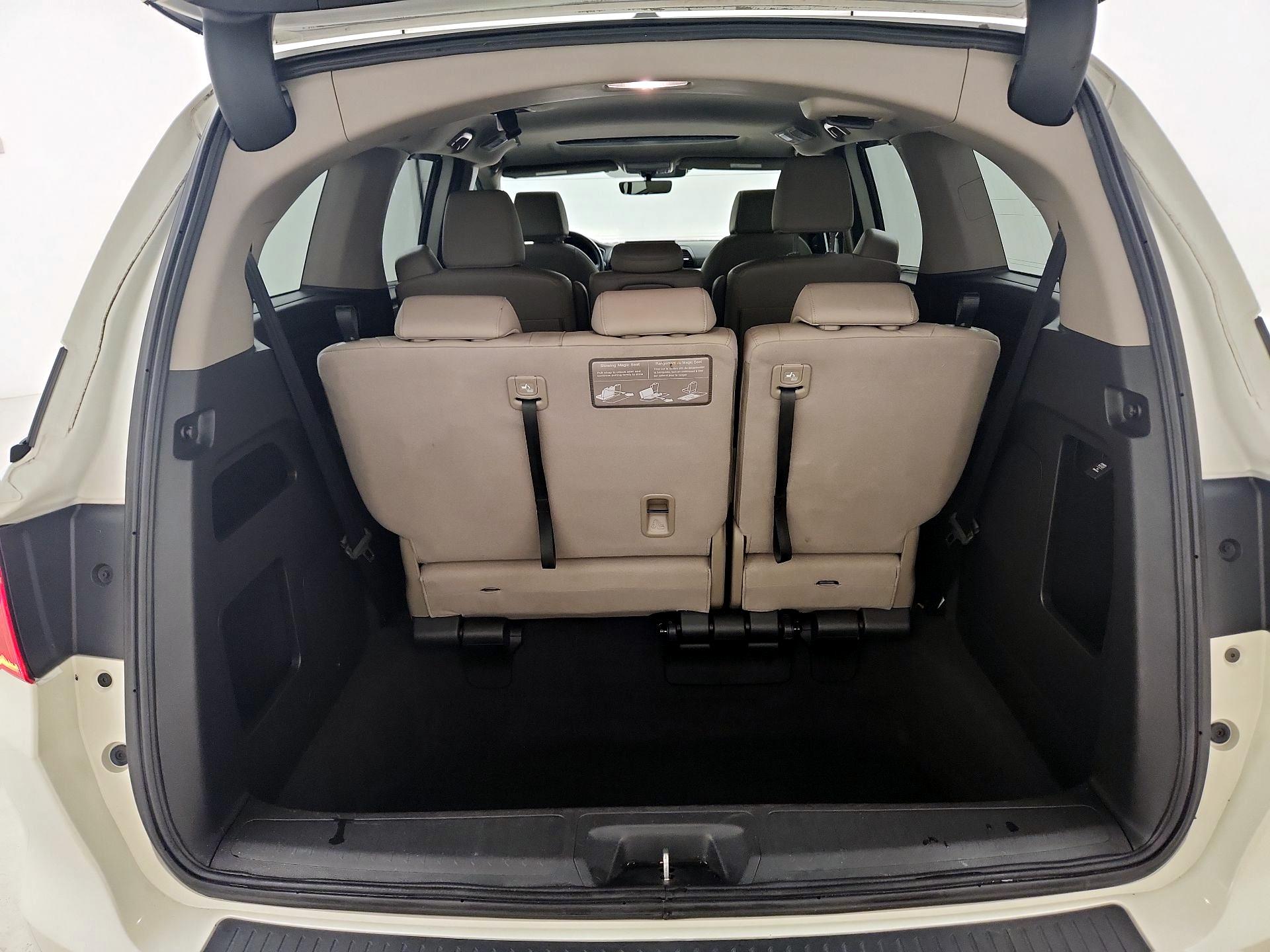 Thumbnail: 2019 Honda Odyssey - 20