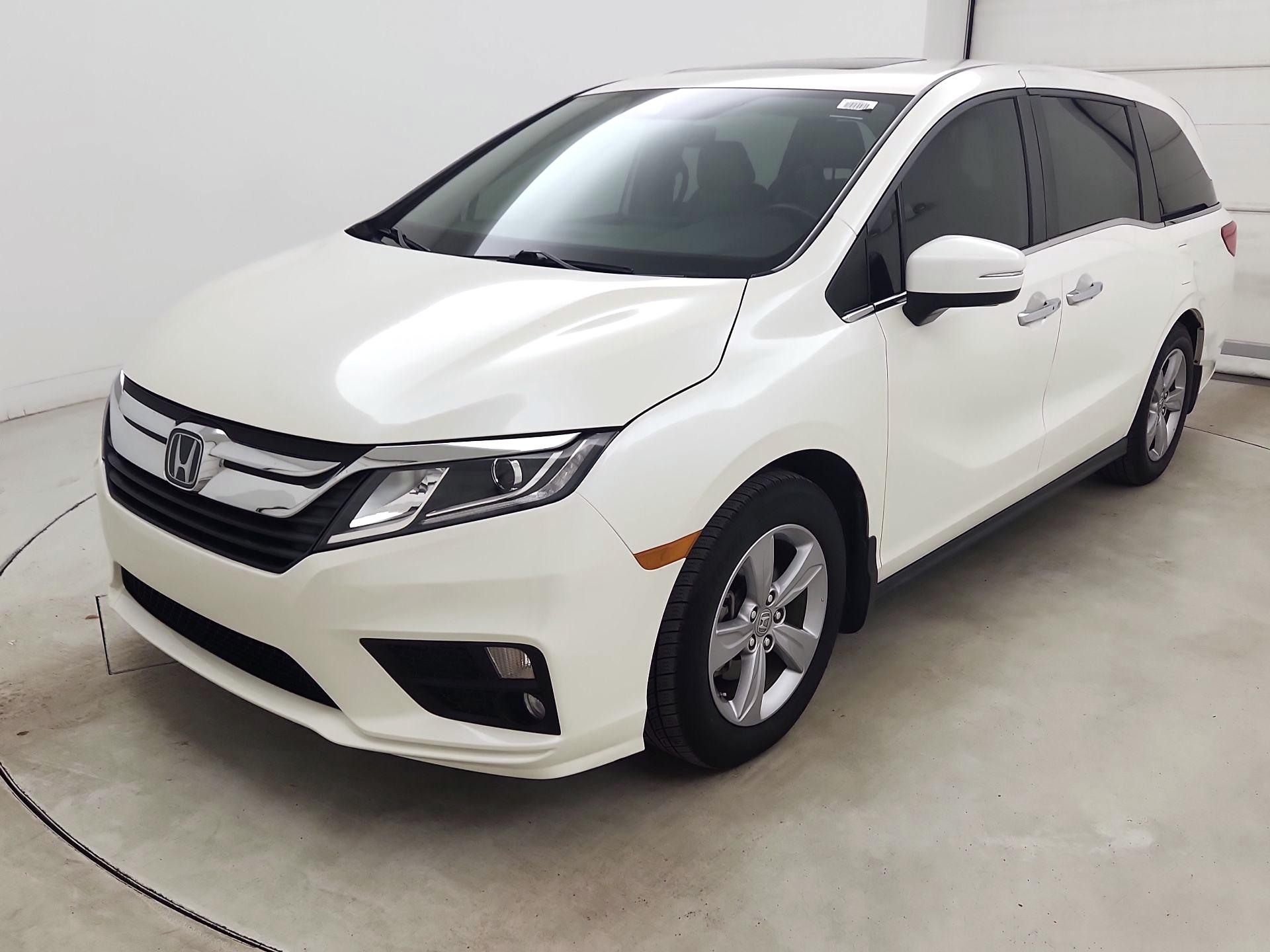 Thumbnail: 2019 Honda Odyssey - 3