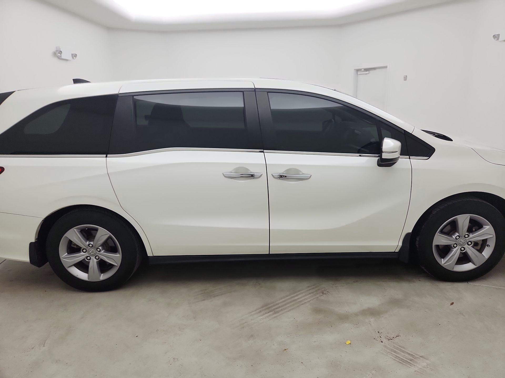 Thumbnail: 2019 Honda Odyssey - 4