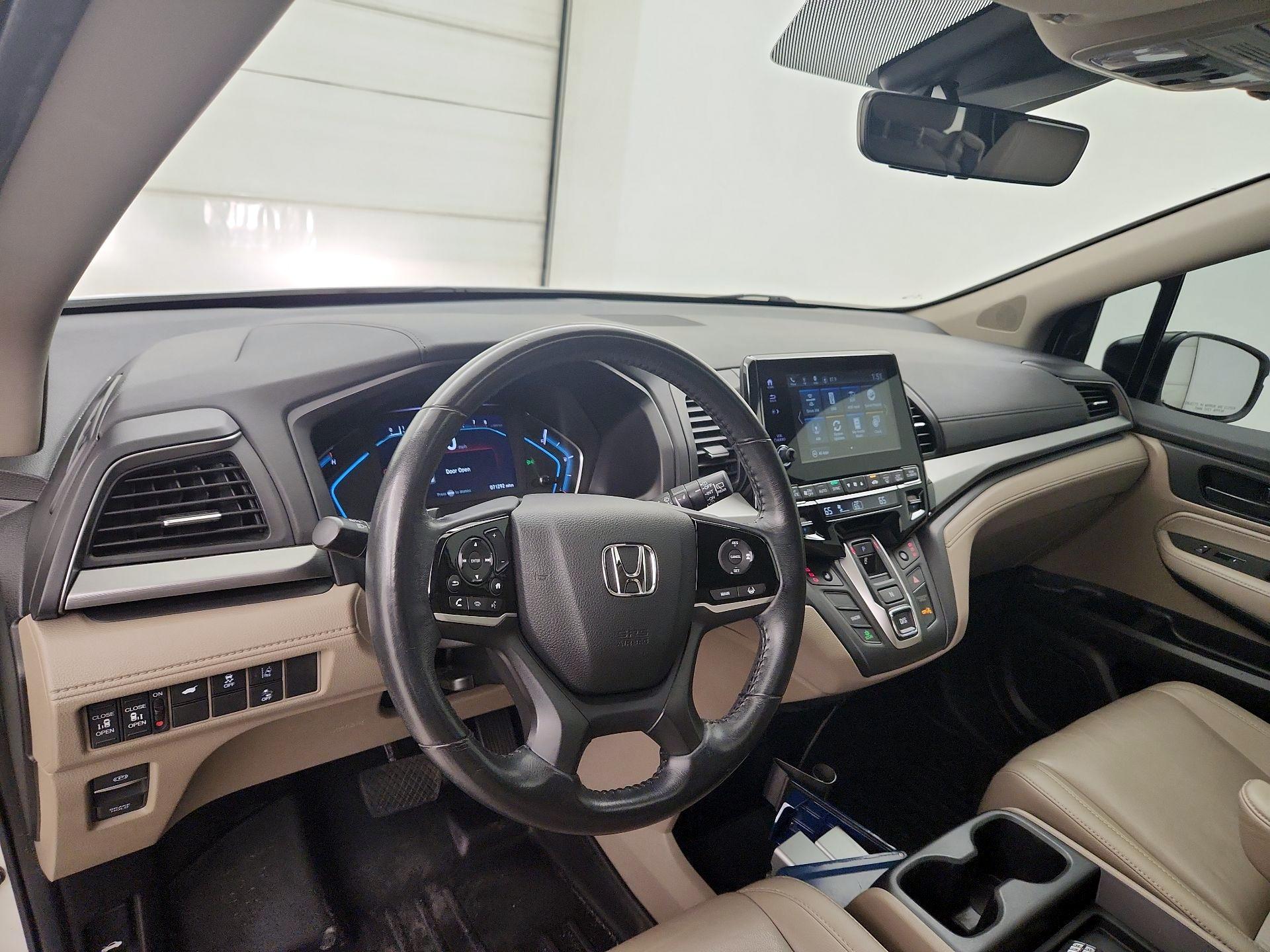 Thumbnail: 2019 Honda Odyssey - 8
