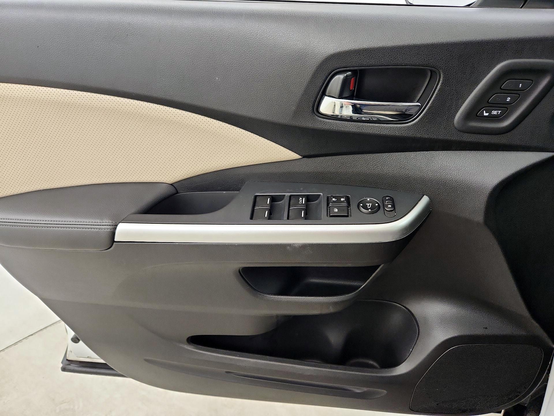 Thumbnail: 2016 Honda CR-V - 12