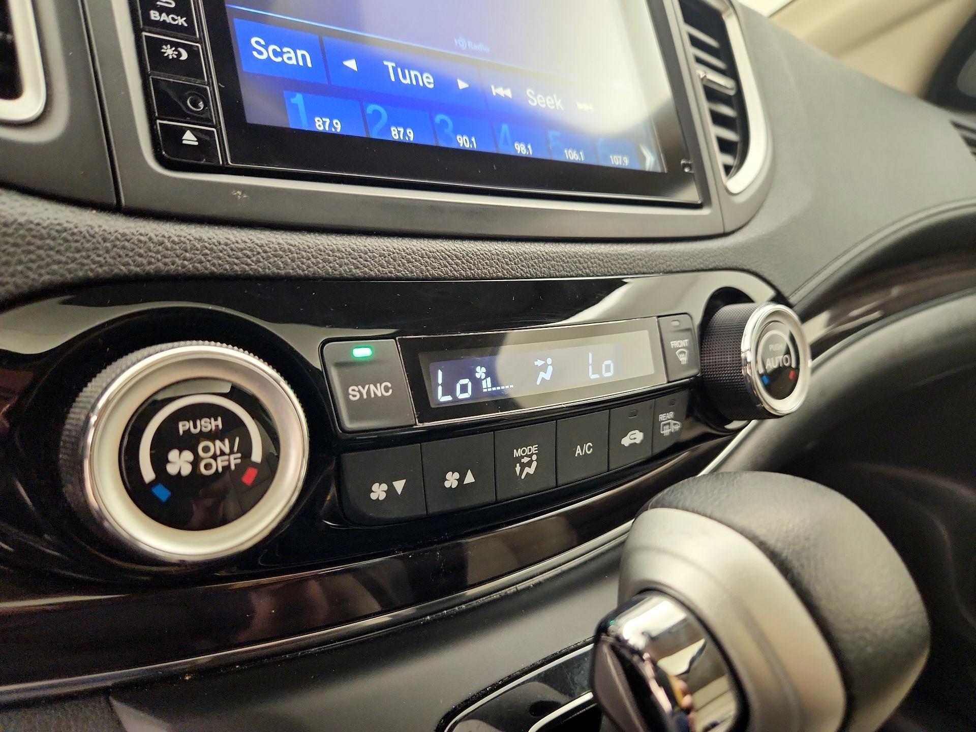 Thumbnail: 2016 Honda CR-V - 17