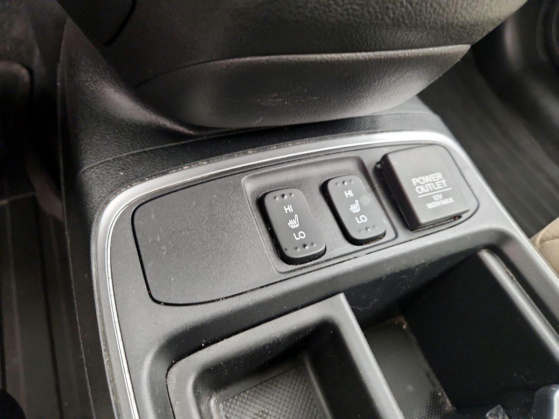 Thumbnail: 2016 Honda CR-V - 19