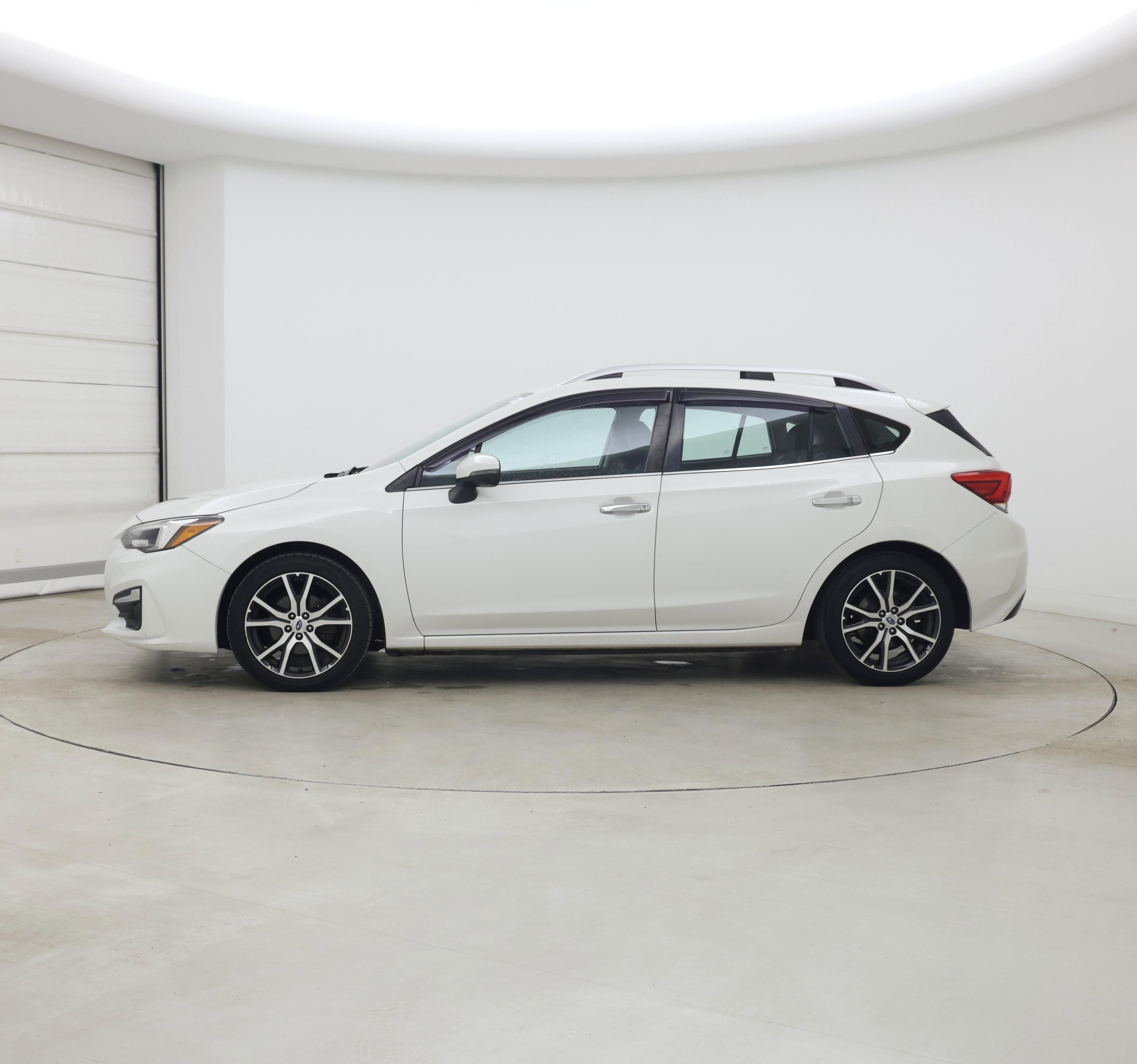 Thumbnail: 2017 Subaru Impreza - 3