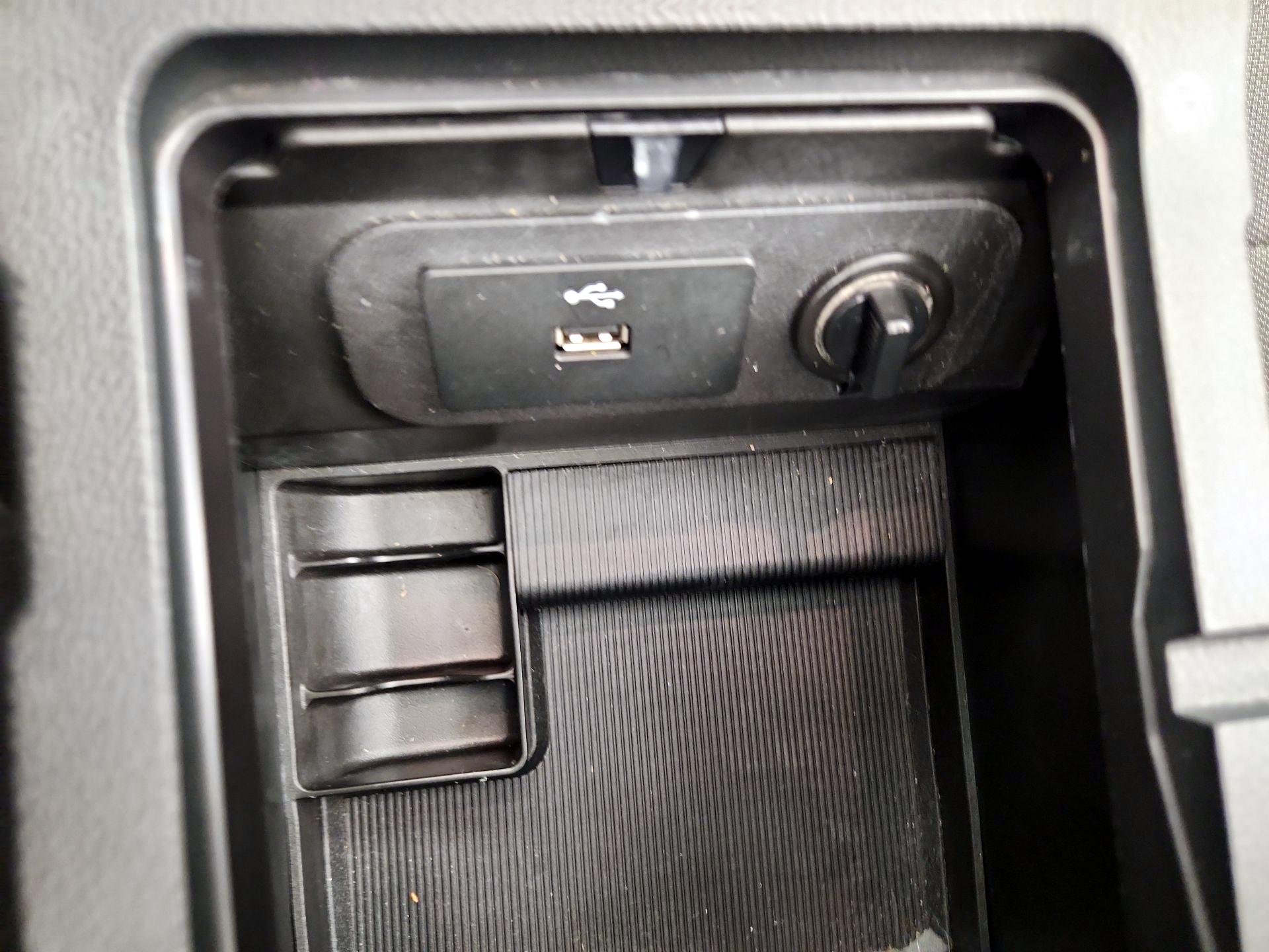 Thumbnail: 2017 Ford Mustang - 18