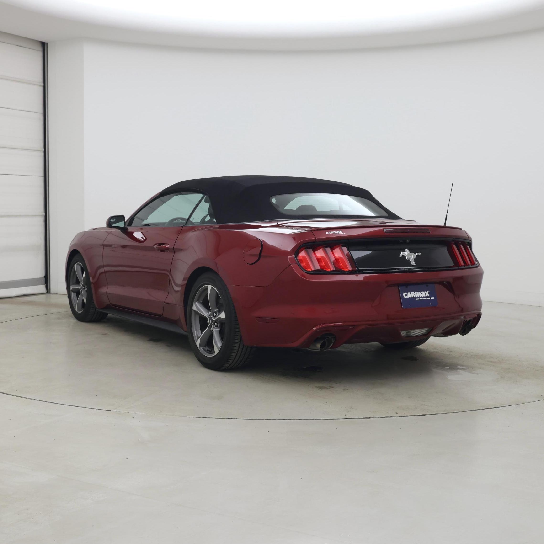 Thumbnail: 2017 Ford Mustang - 2